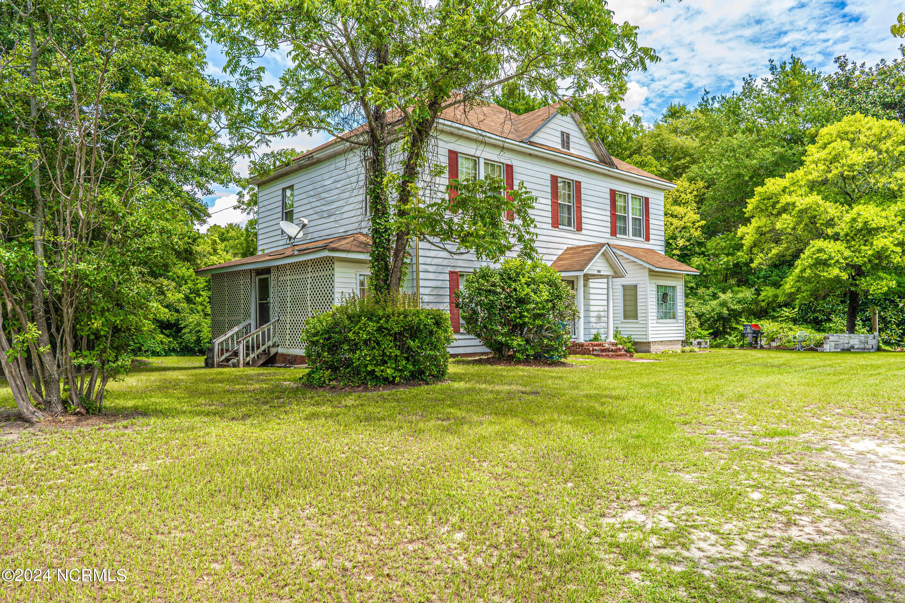 801 Monroe Street, Carthage, NC, 28327