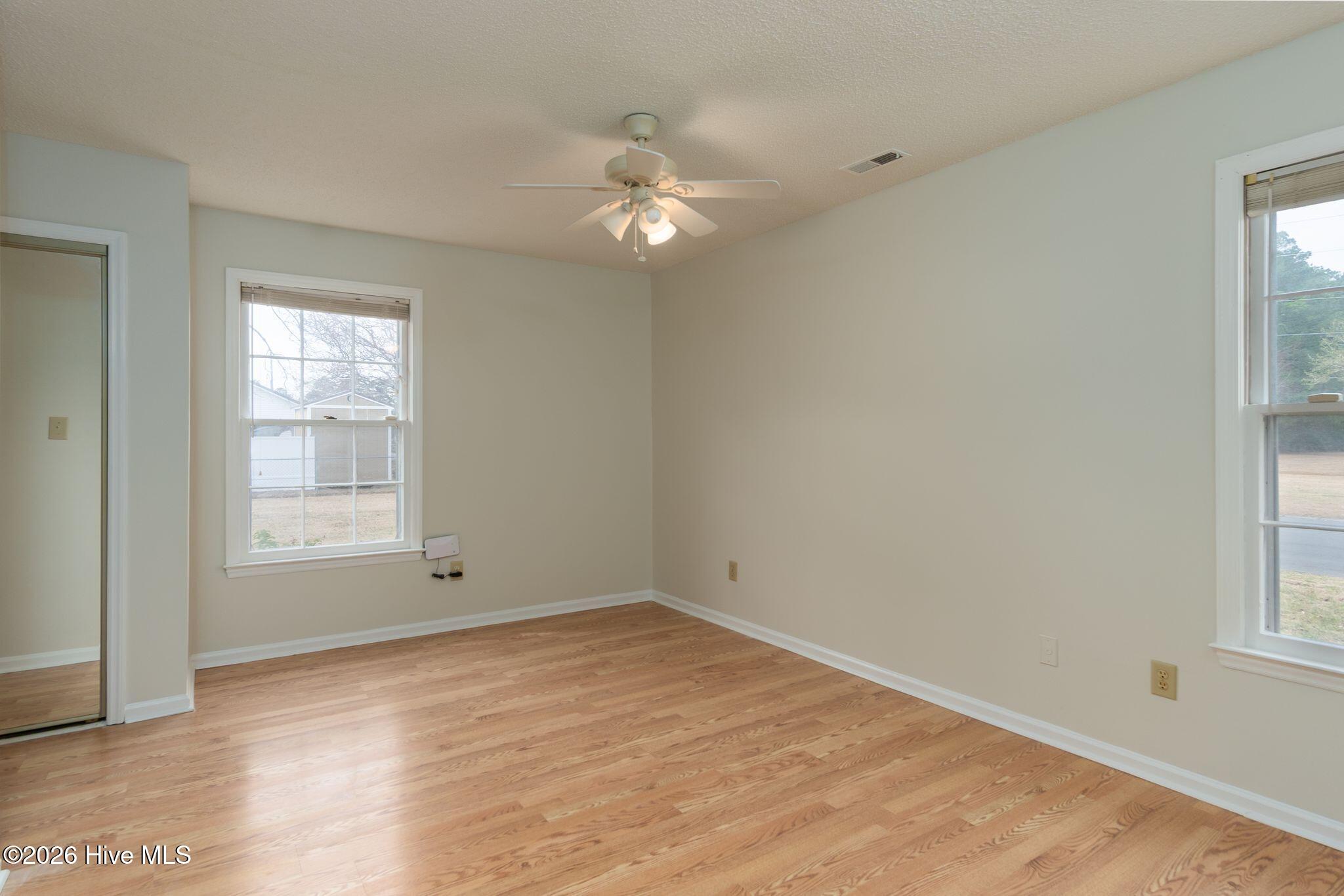 300 Quail Ridge Road, Jacksonville, NC, 28546