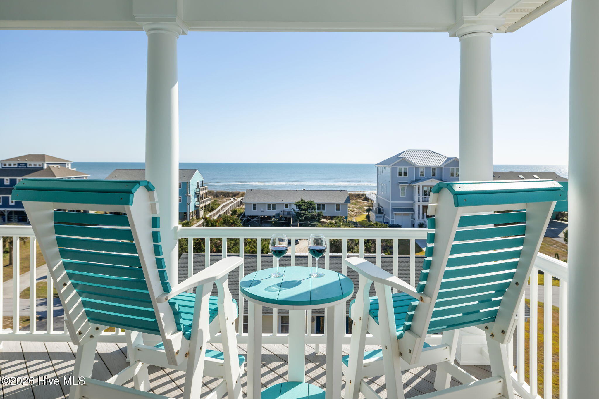 100549287 | Photo 18