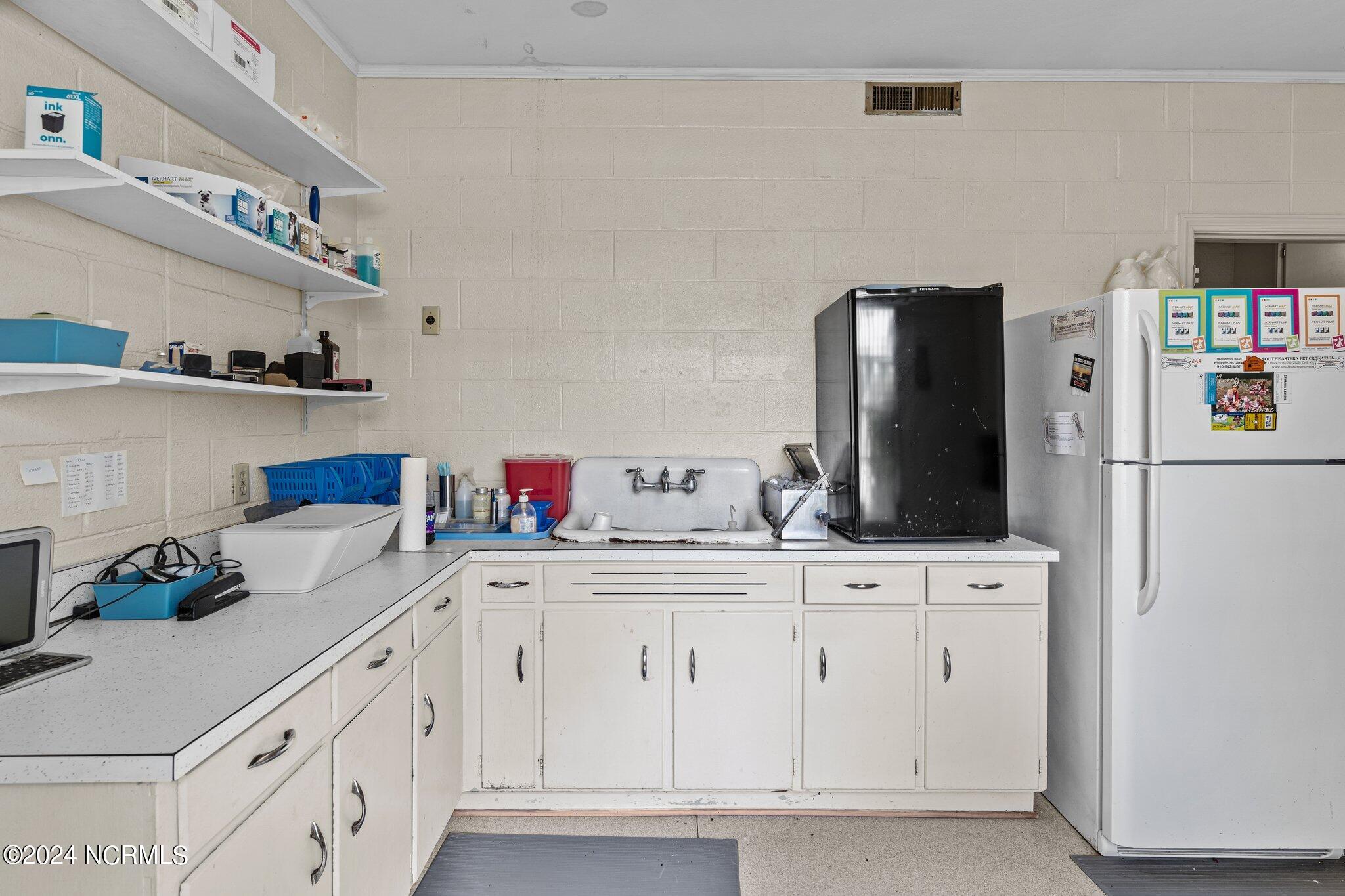 100517313 | Photo 17