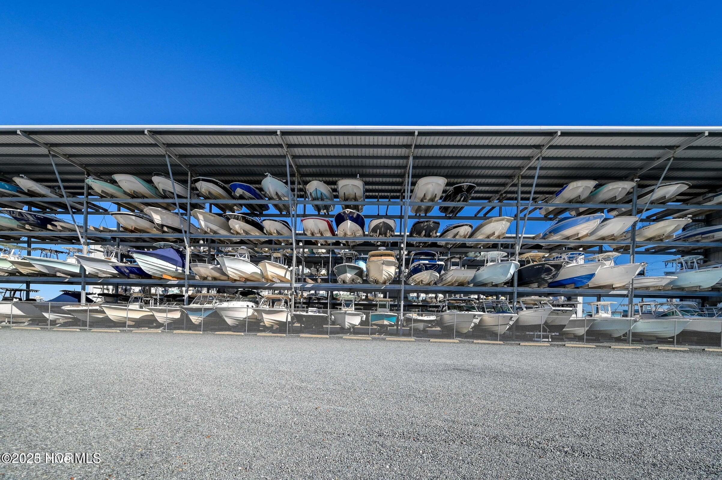 100514575 | Photo 13