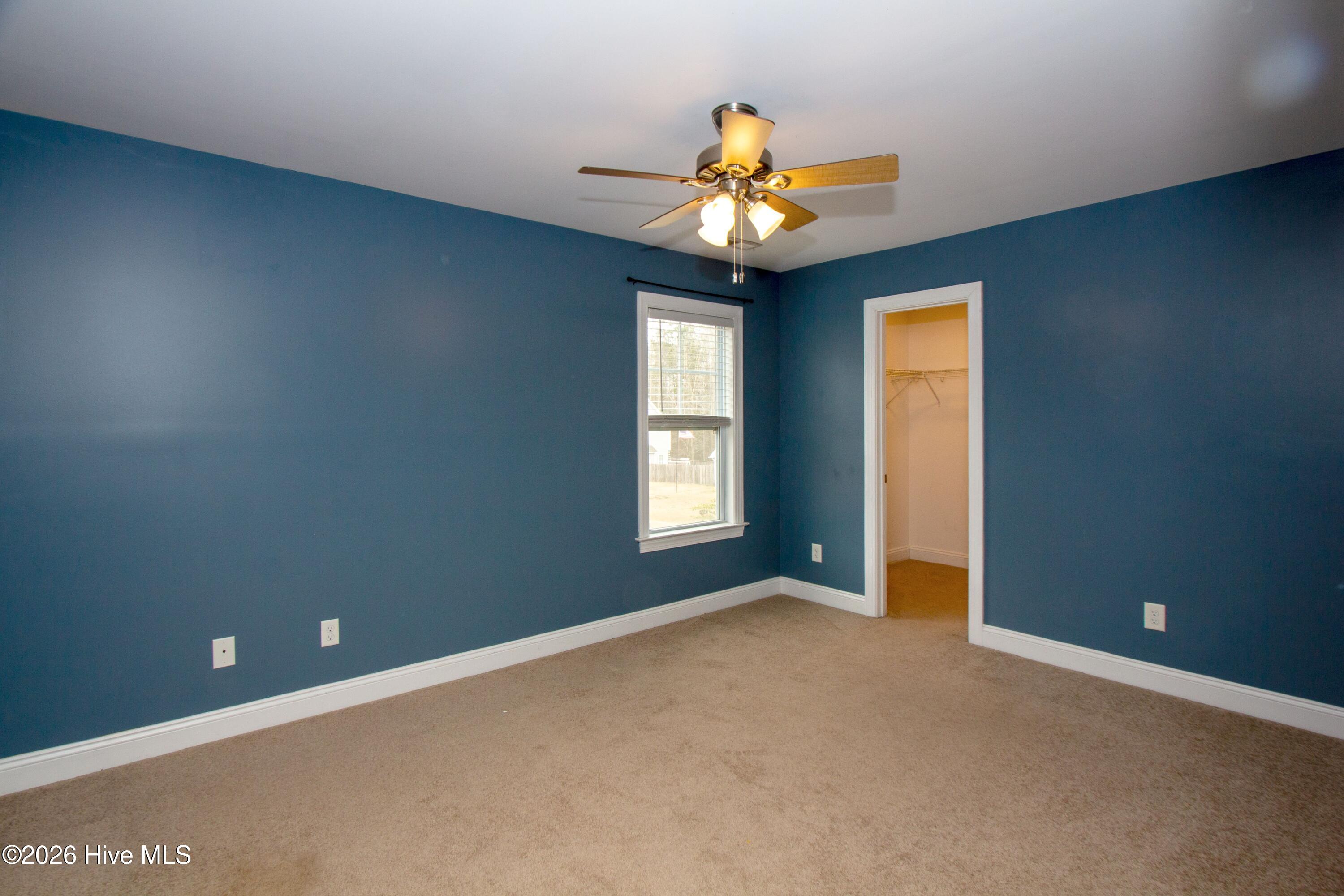 100555872 | Photo 43