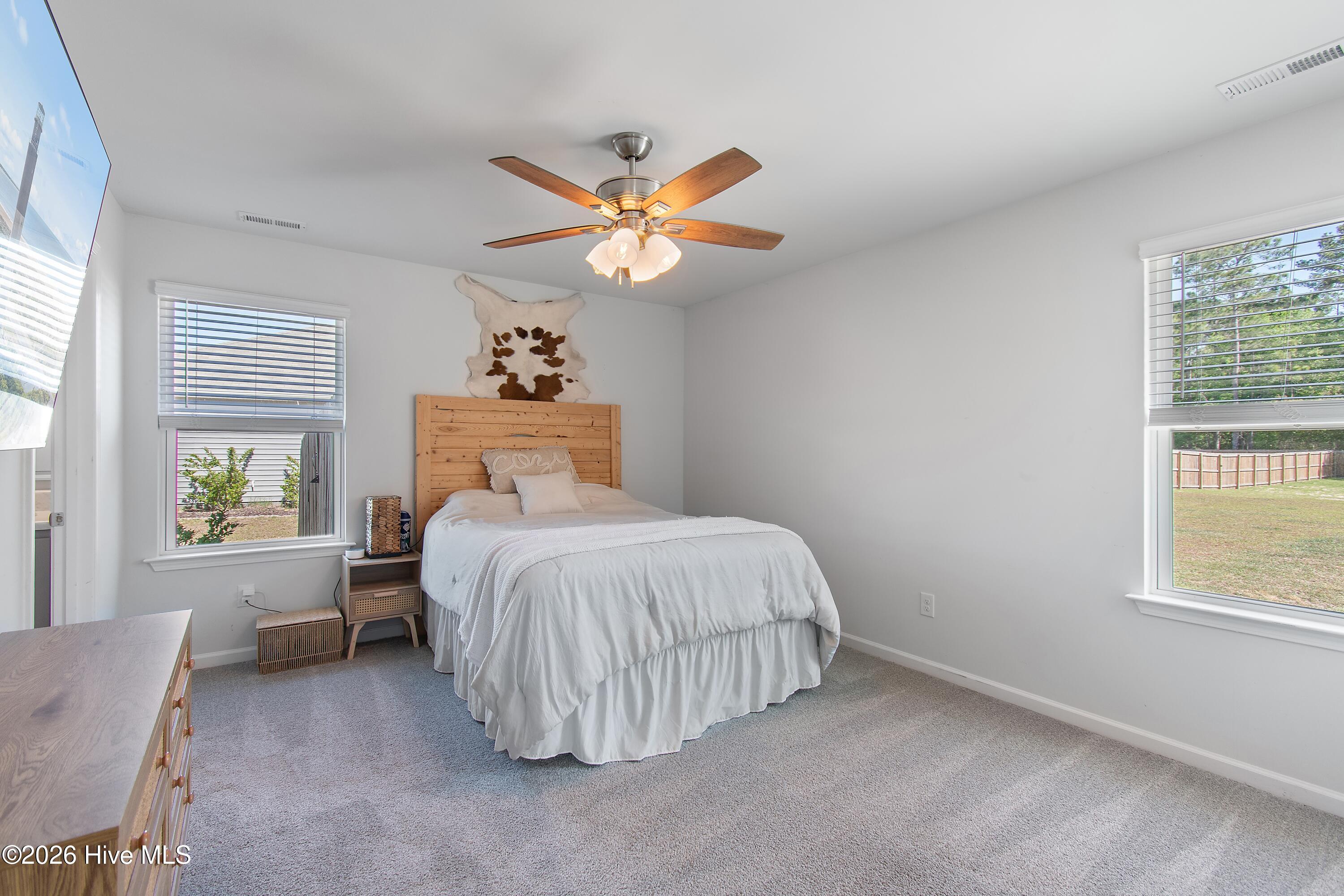 100568651 | Photo 14