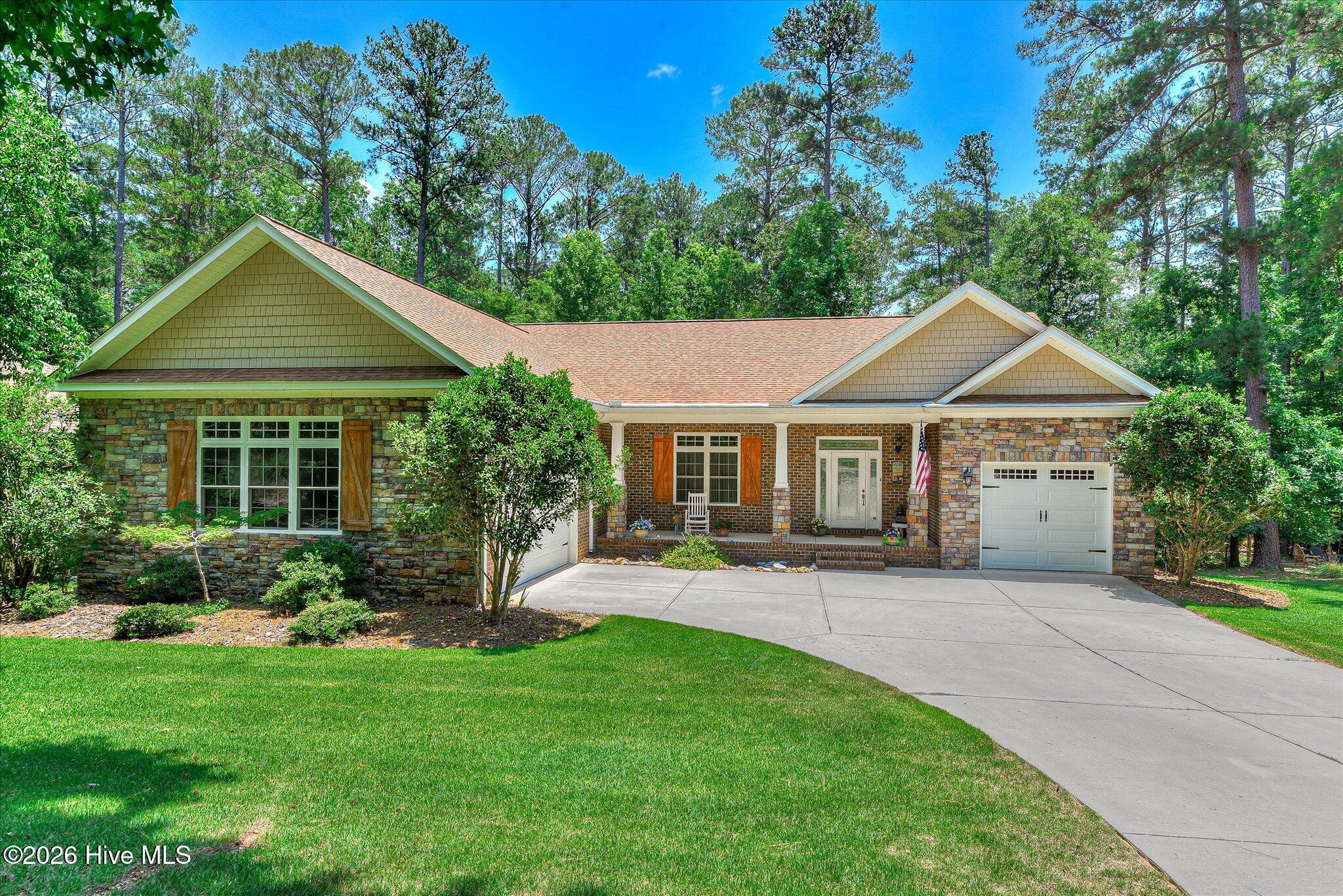 164 Grandview, McCormick, South Carolina, 5 Bedrooms Bedrooms, 5 Rooms Rooms,5 BathroomsBathrooms,Single family residence,For sale,Grandview,100581716