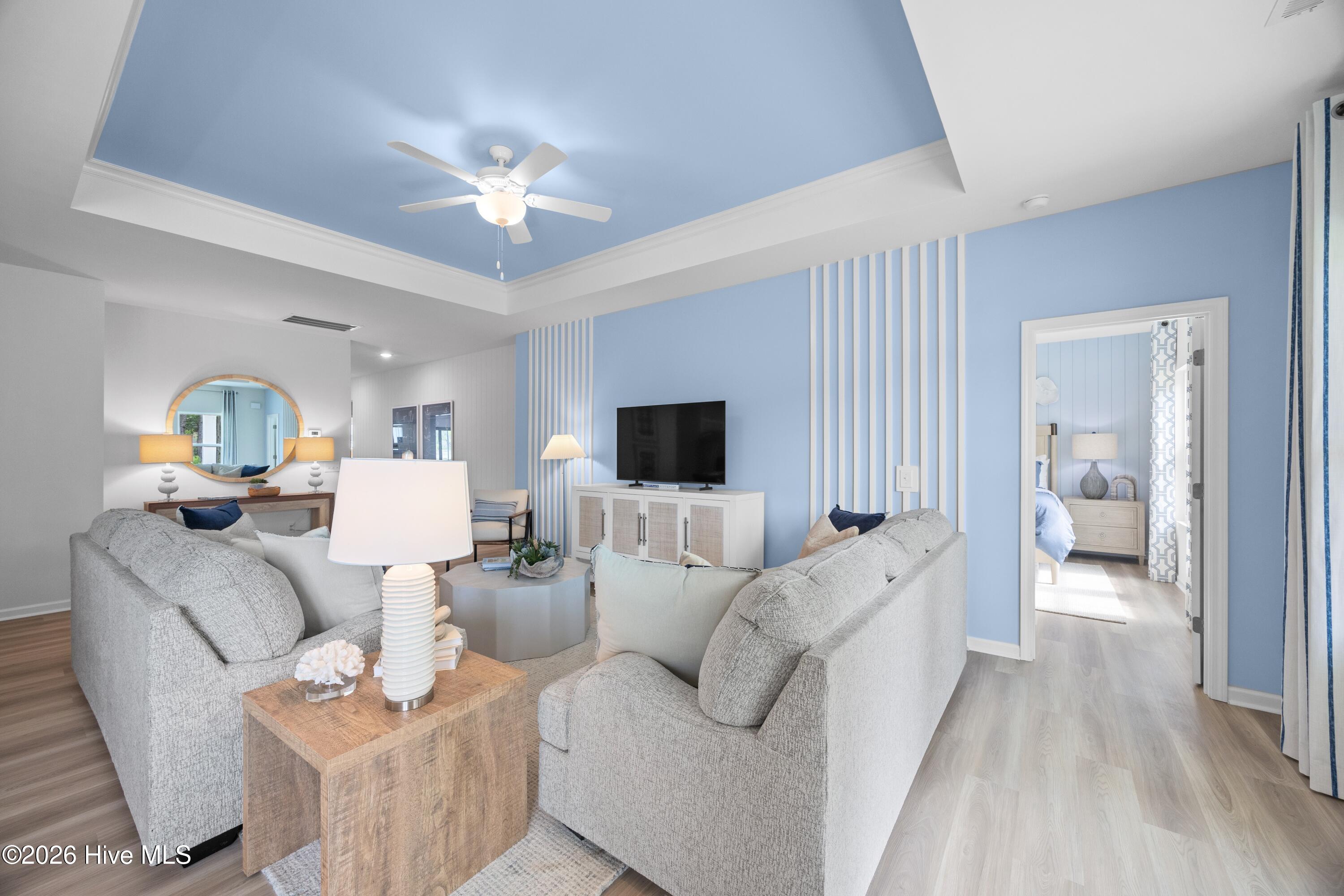 407 Loggerhead Boulevard — listing photograph 4