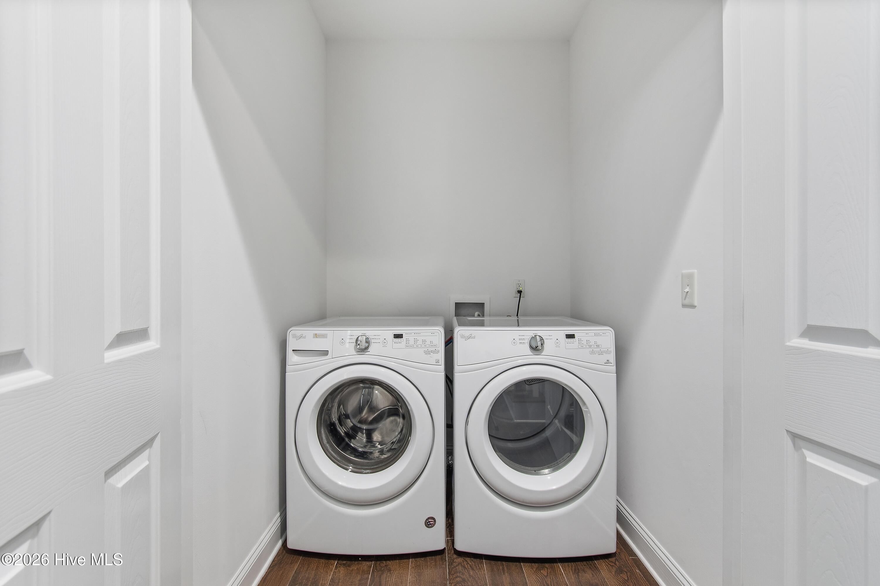 100563777 | Photo 26