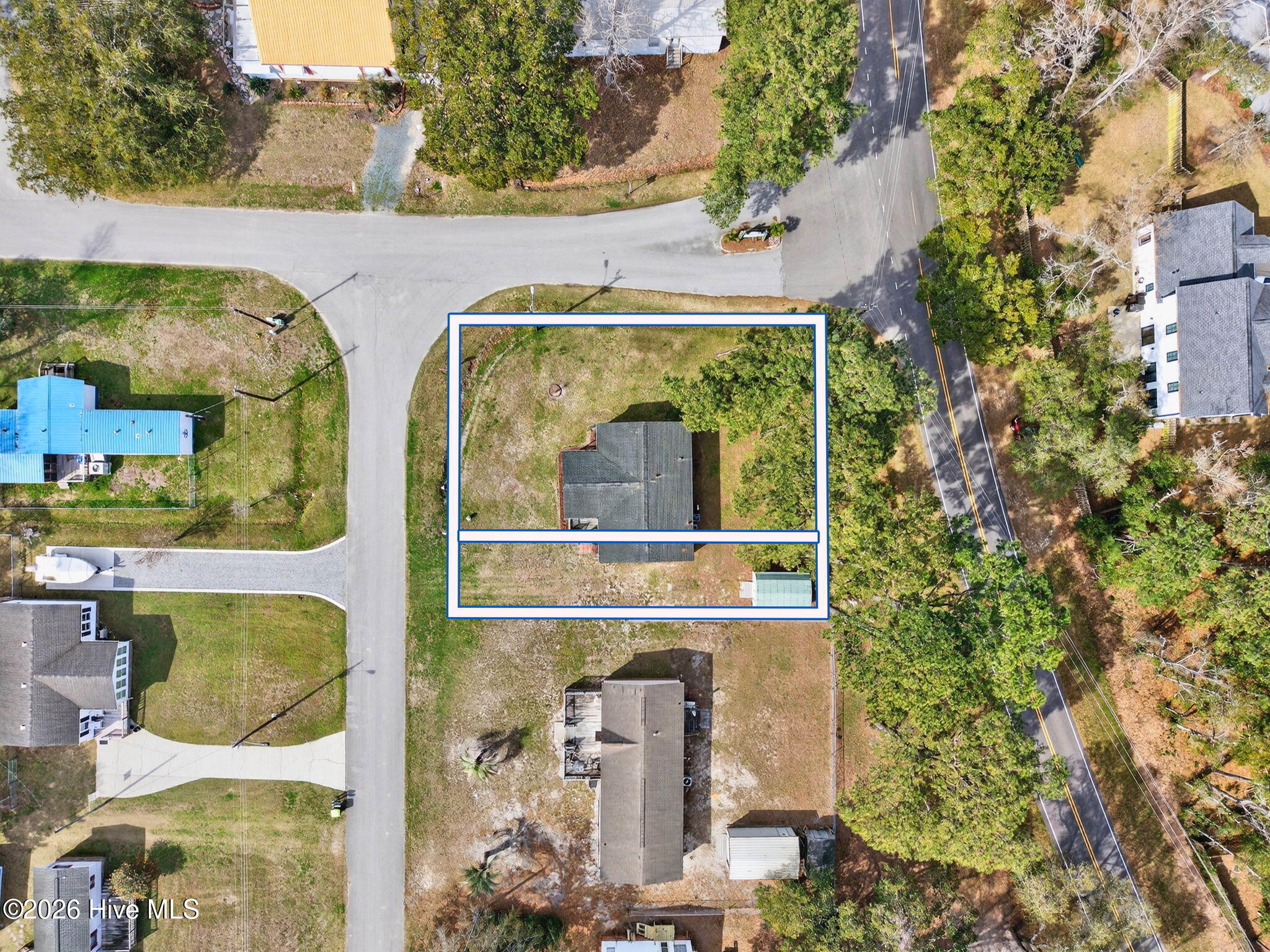 100561384 | Photo 35