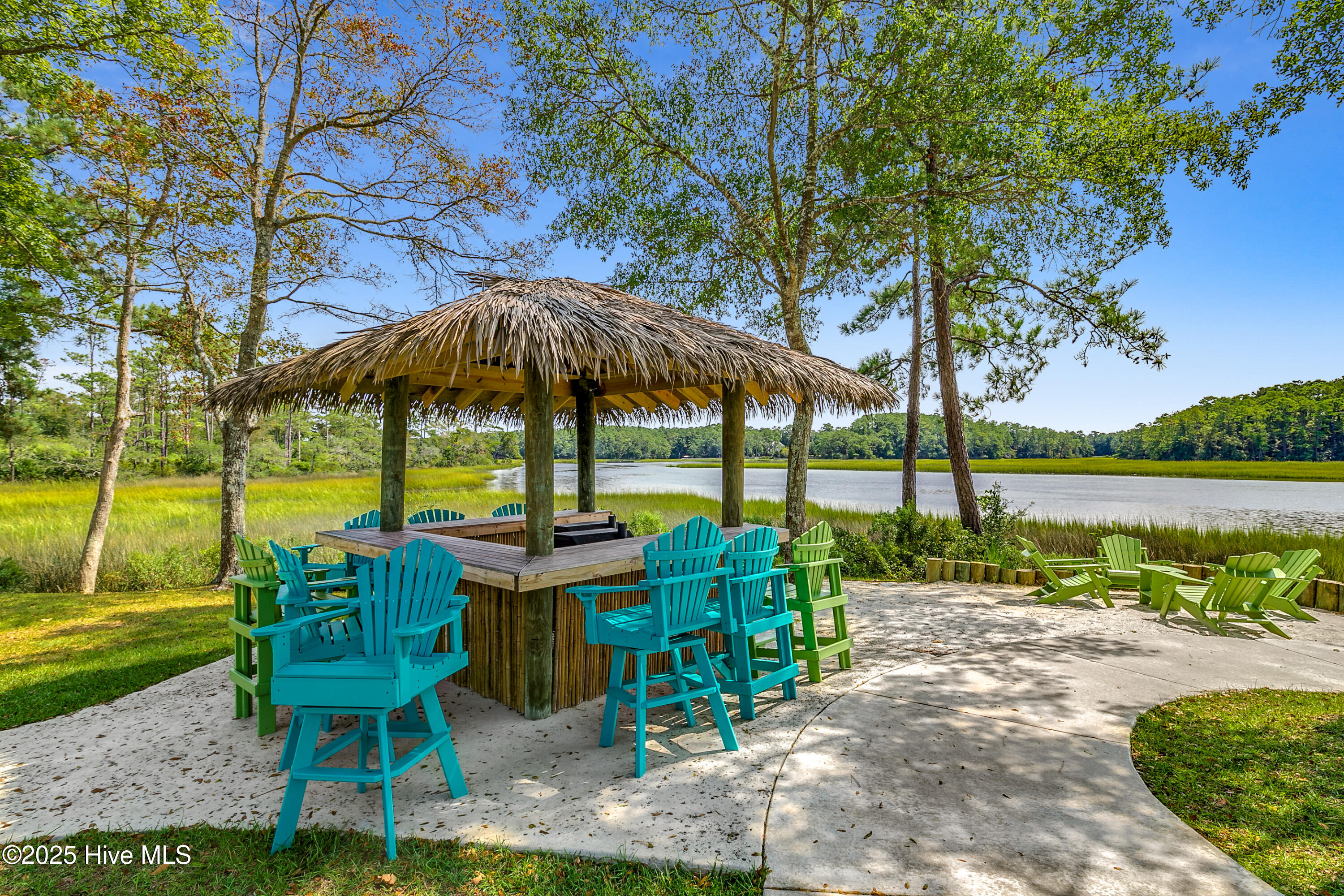 100543615 | Photo 46