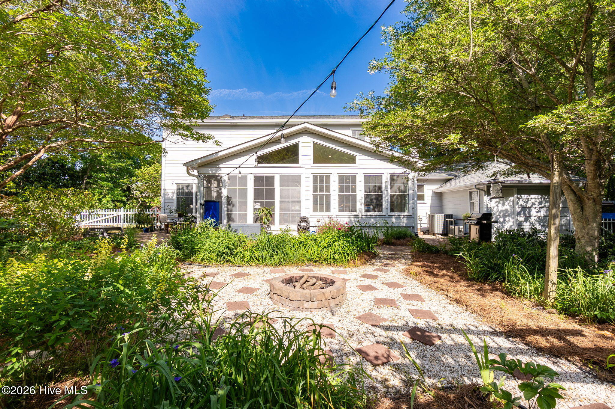 121 Gull Harbor Drive,Newport