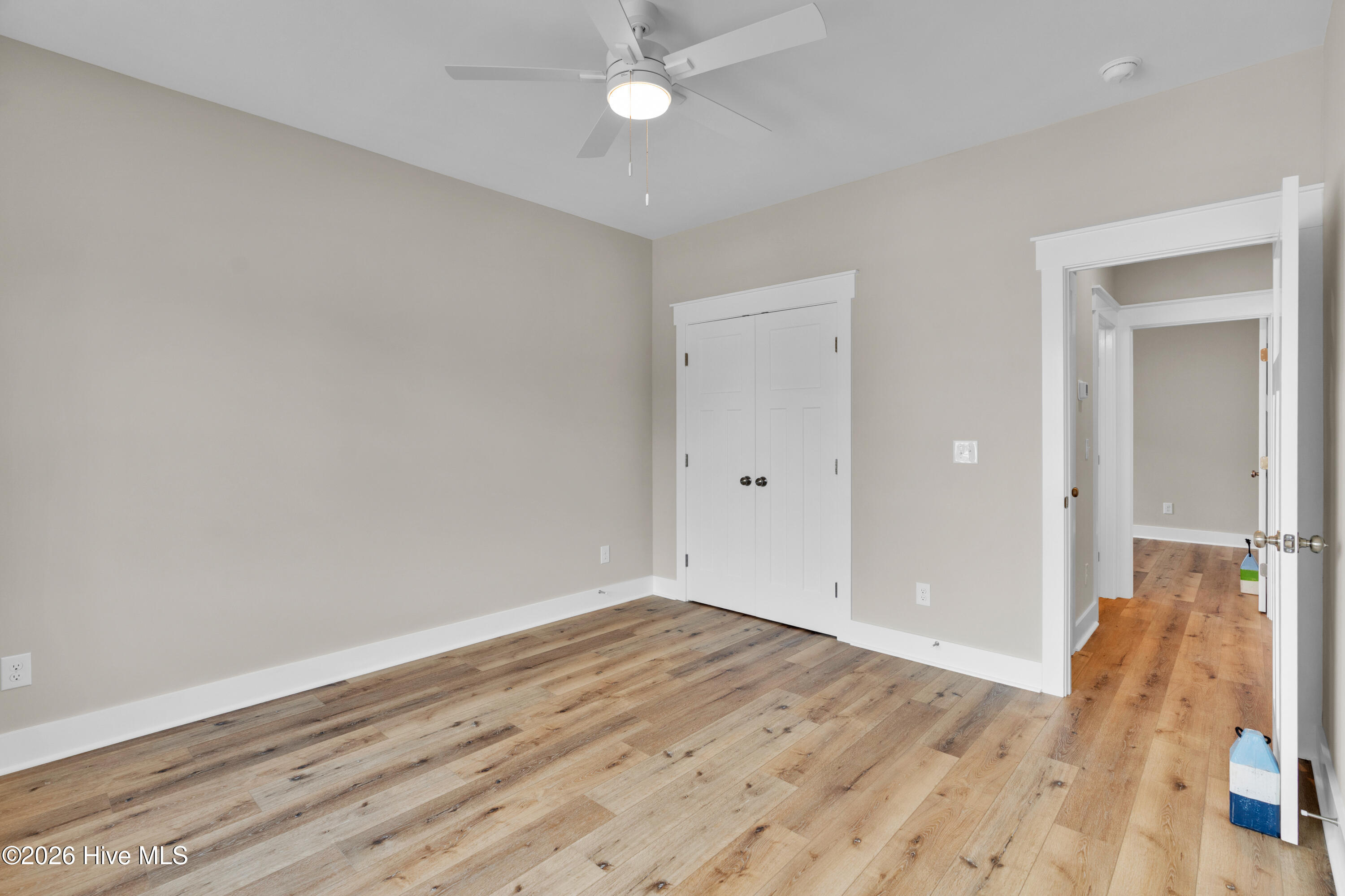 100564696 | Photo 23