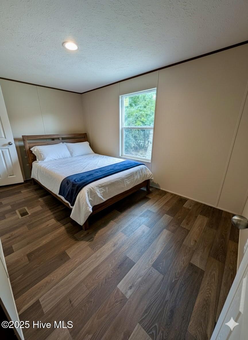612 Bayshore Drive SE, Bolivia, NC 28422 – photo 16: Bedroom at end of Hall