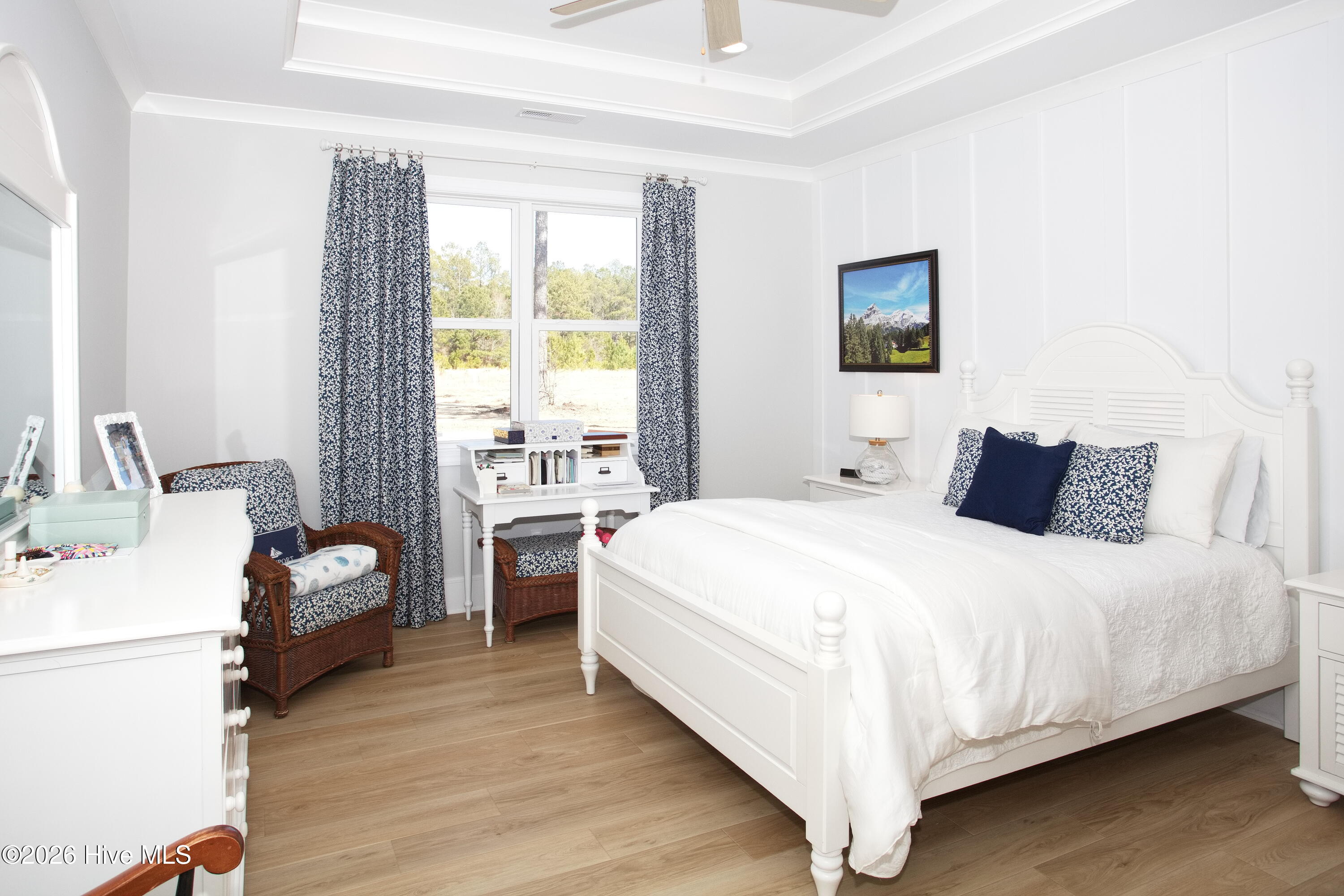 100548790 | Photo 20