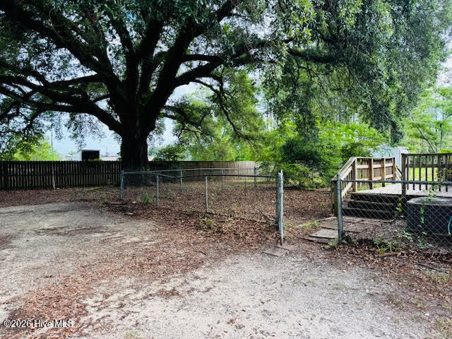 100547185 | Photo 39