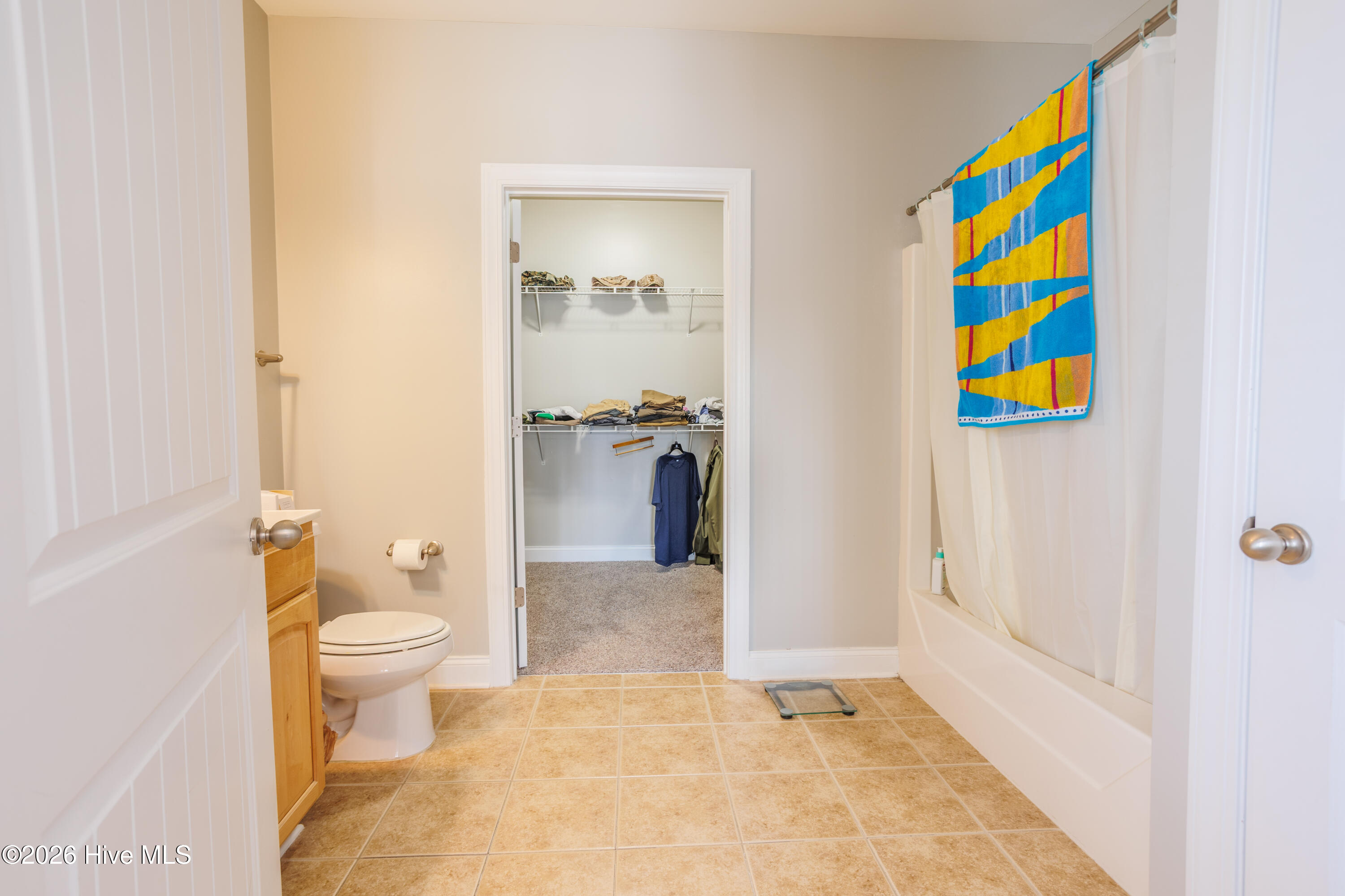 100550951 | Photo 12