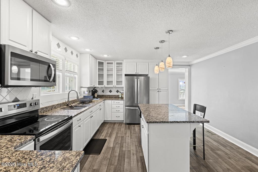 173 Salter Drive,Newport