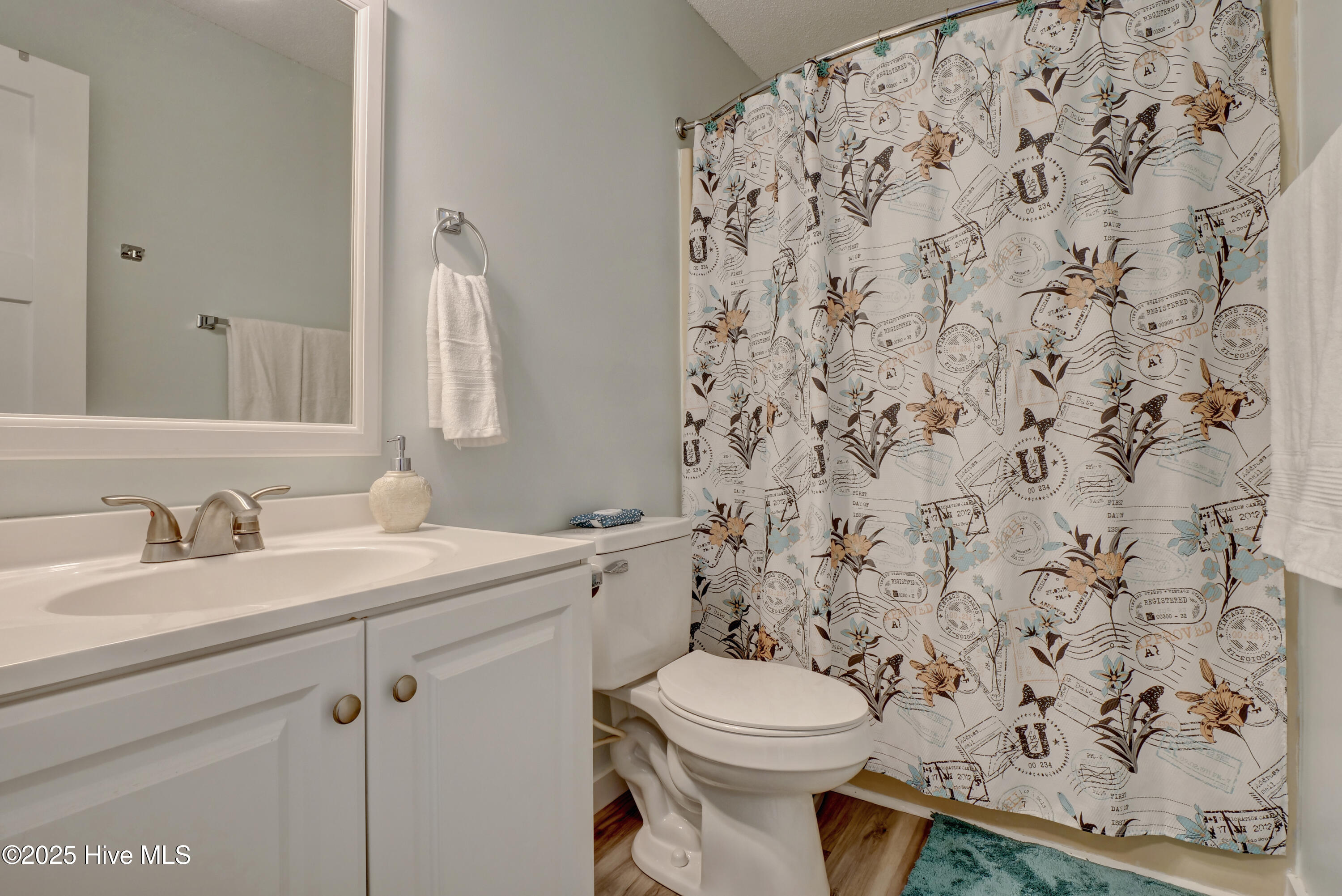 100544426 | Photo 18