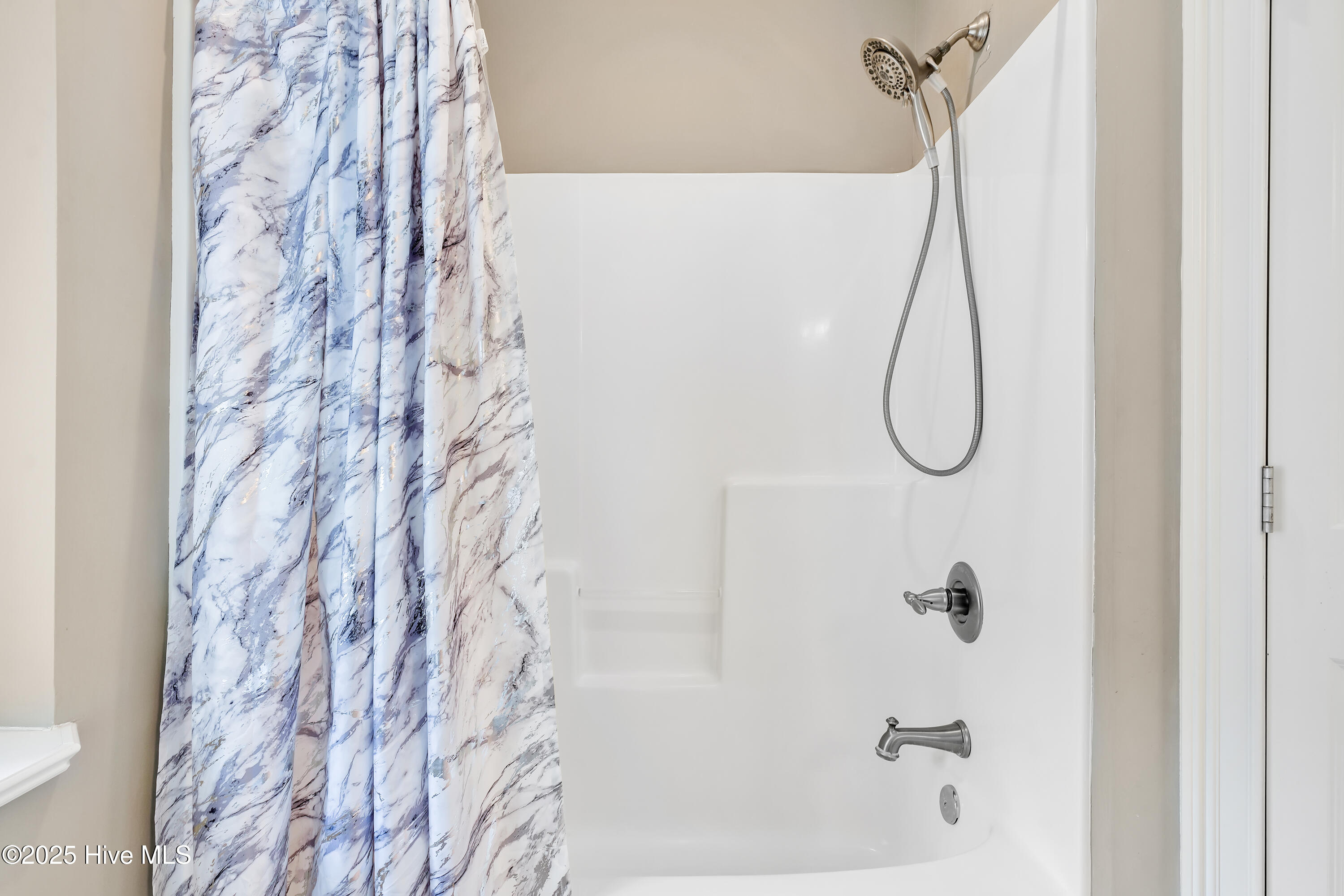 103 SE 74th Street, Oak Island, NC, 28465