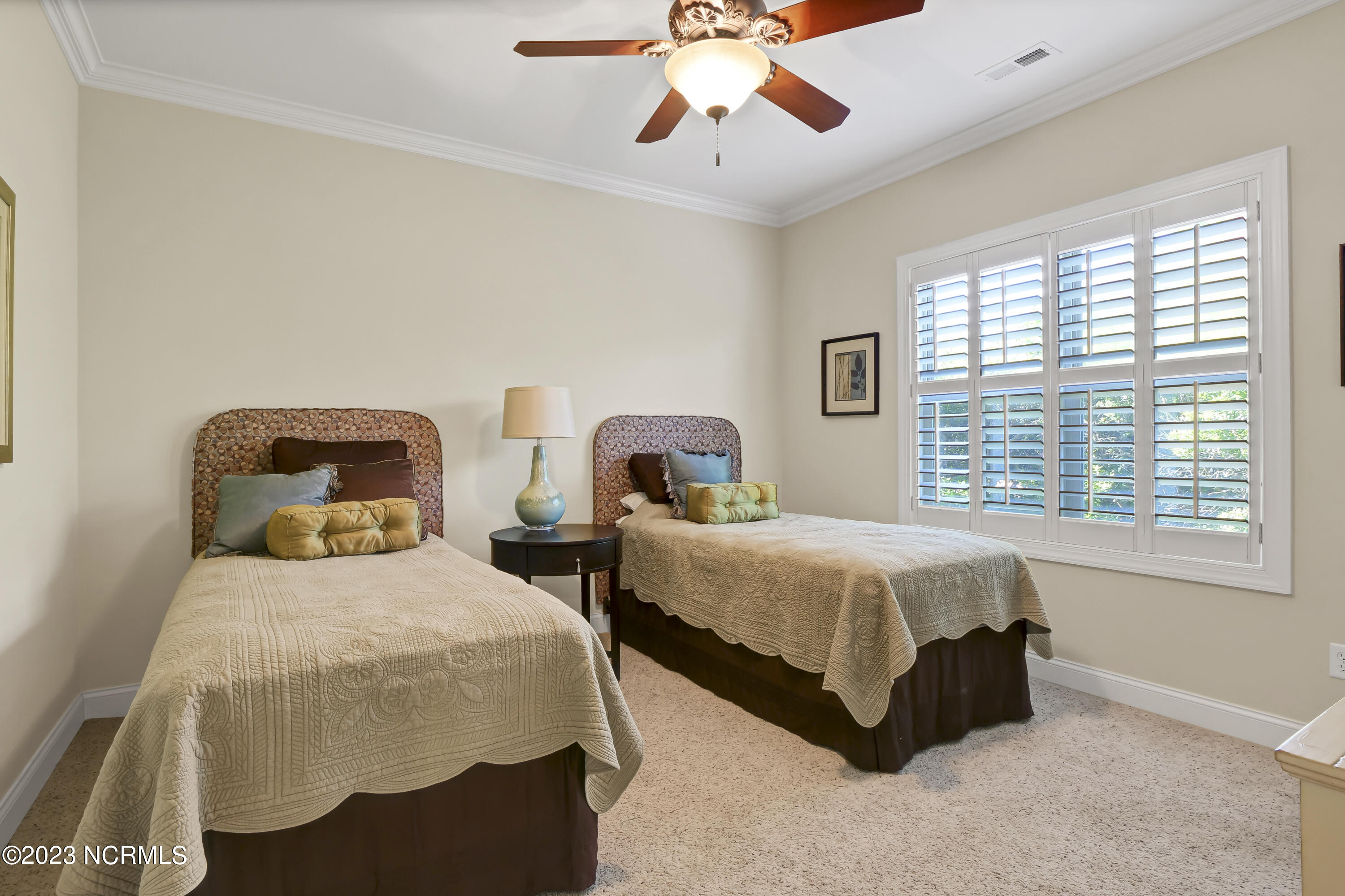 100555006 | Photo 20