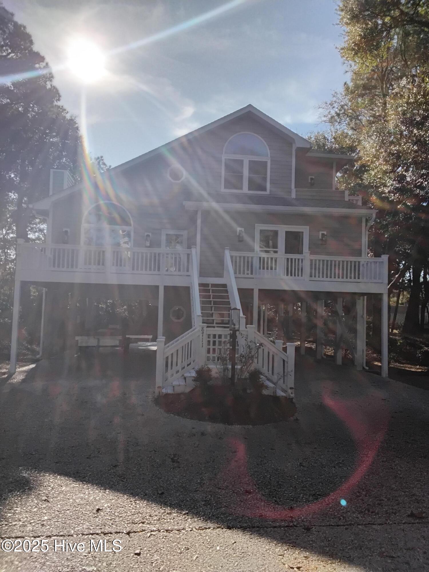 100546302 | Photo 27