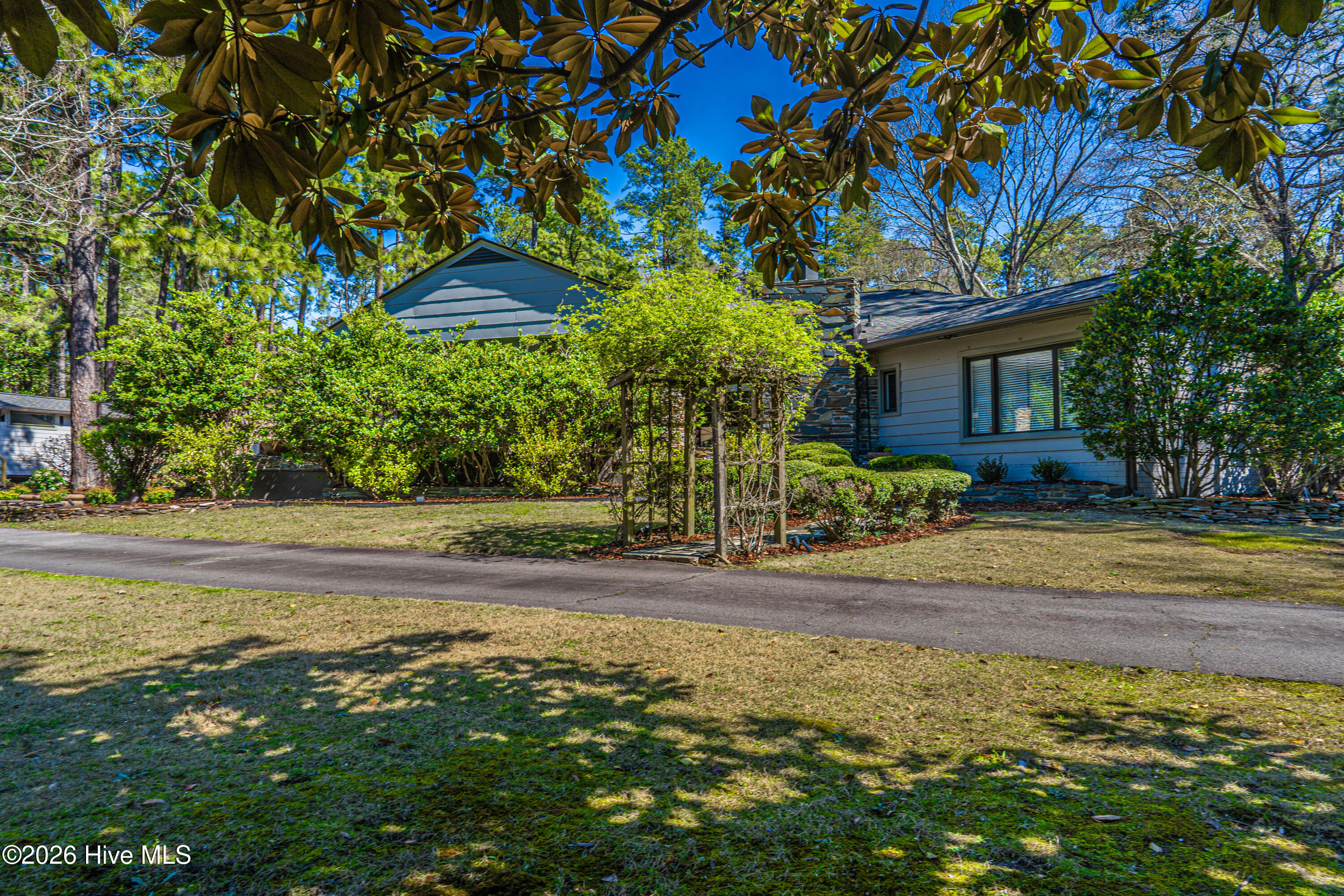 250 Country Club Circle