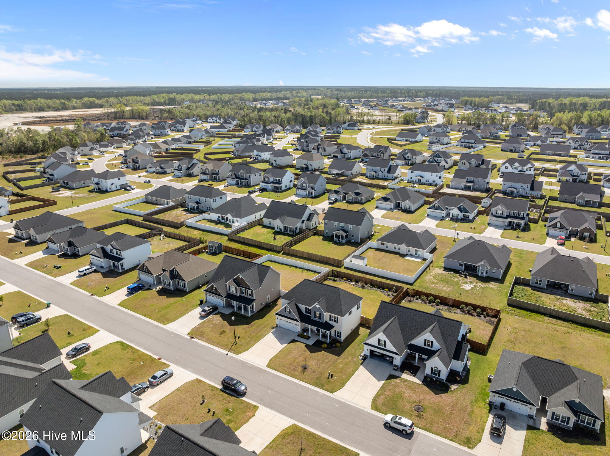 100566991 | Photo 46