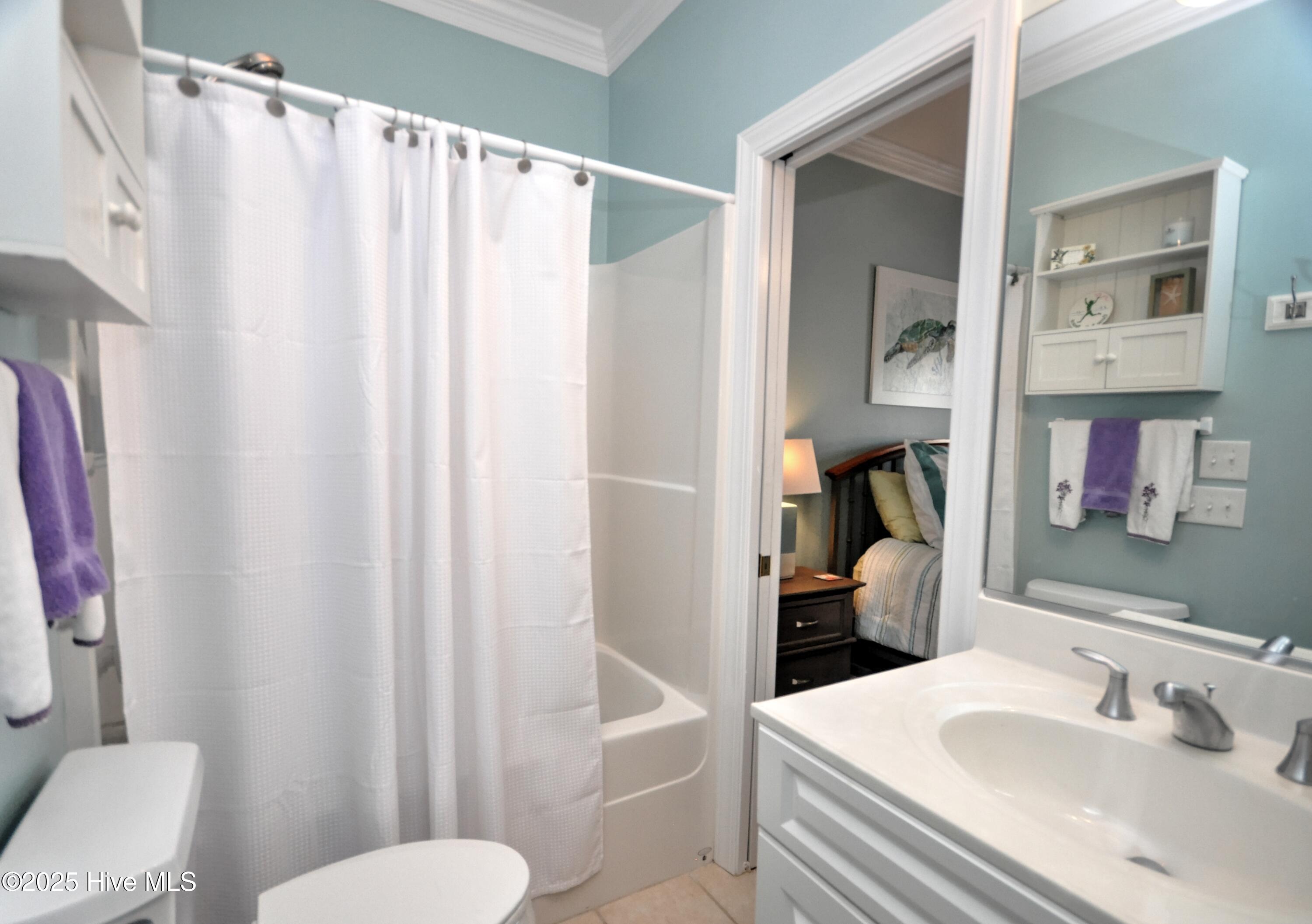 100537196 | Photo 33