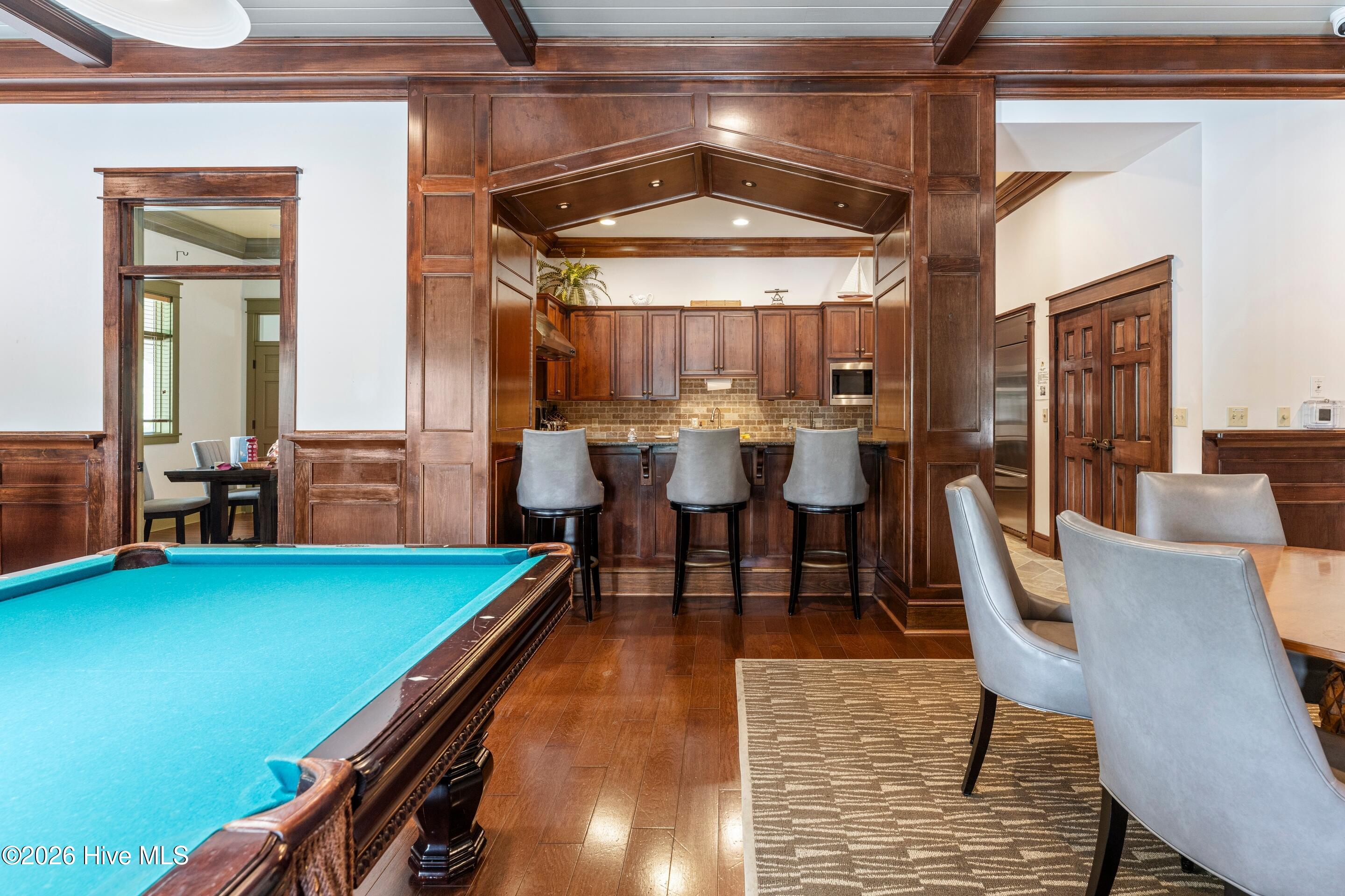 100550274 | Photo 56