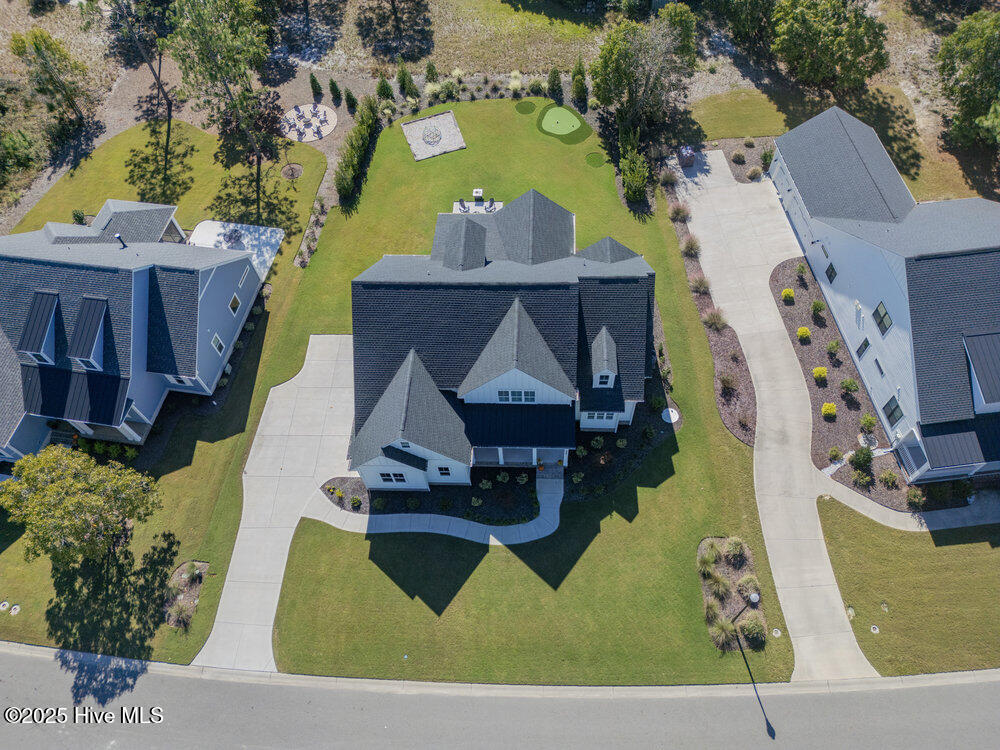 100569066 | Photo 29