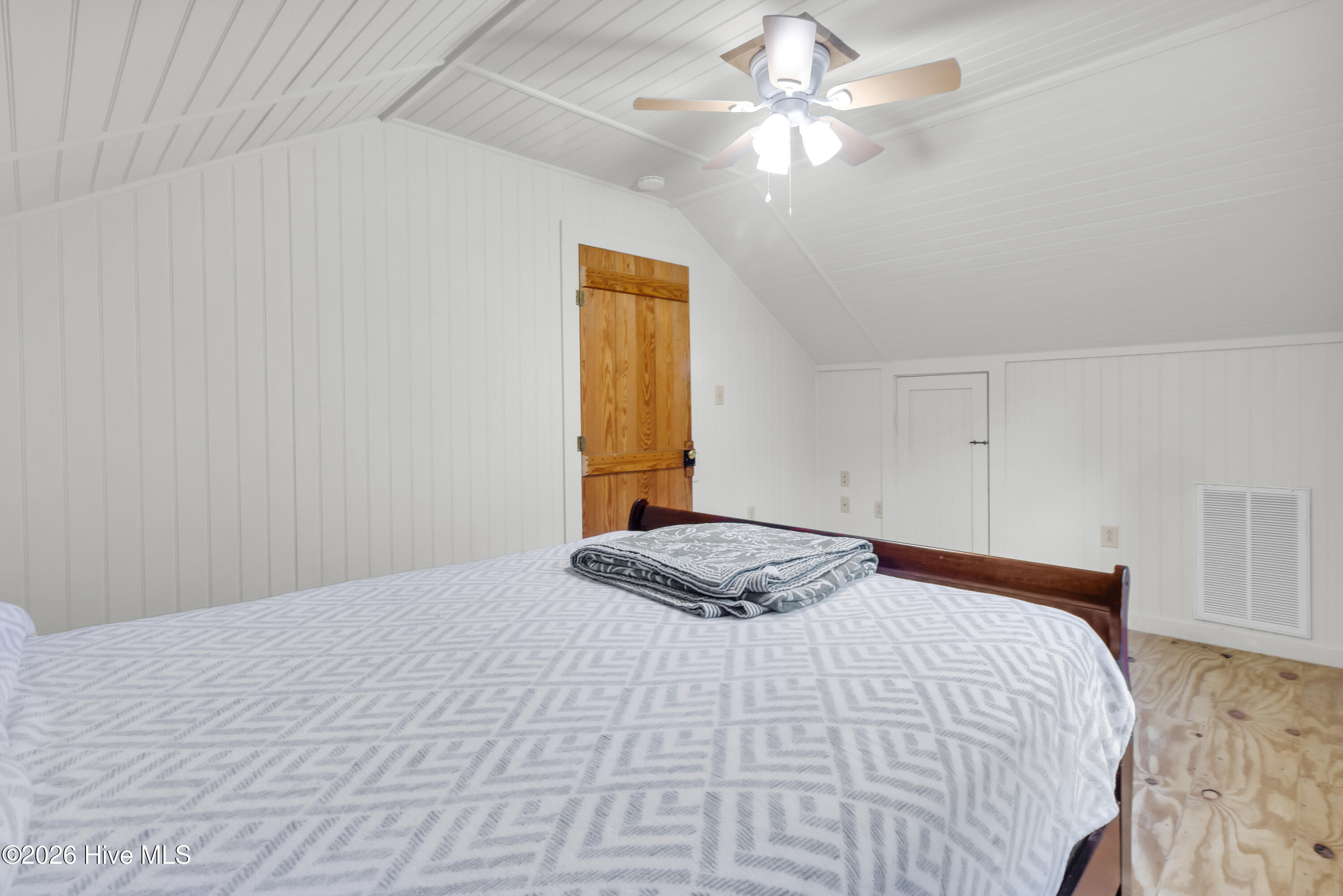 687 Alligator Creek Road,Merritt