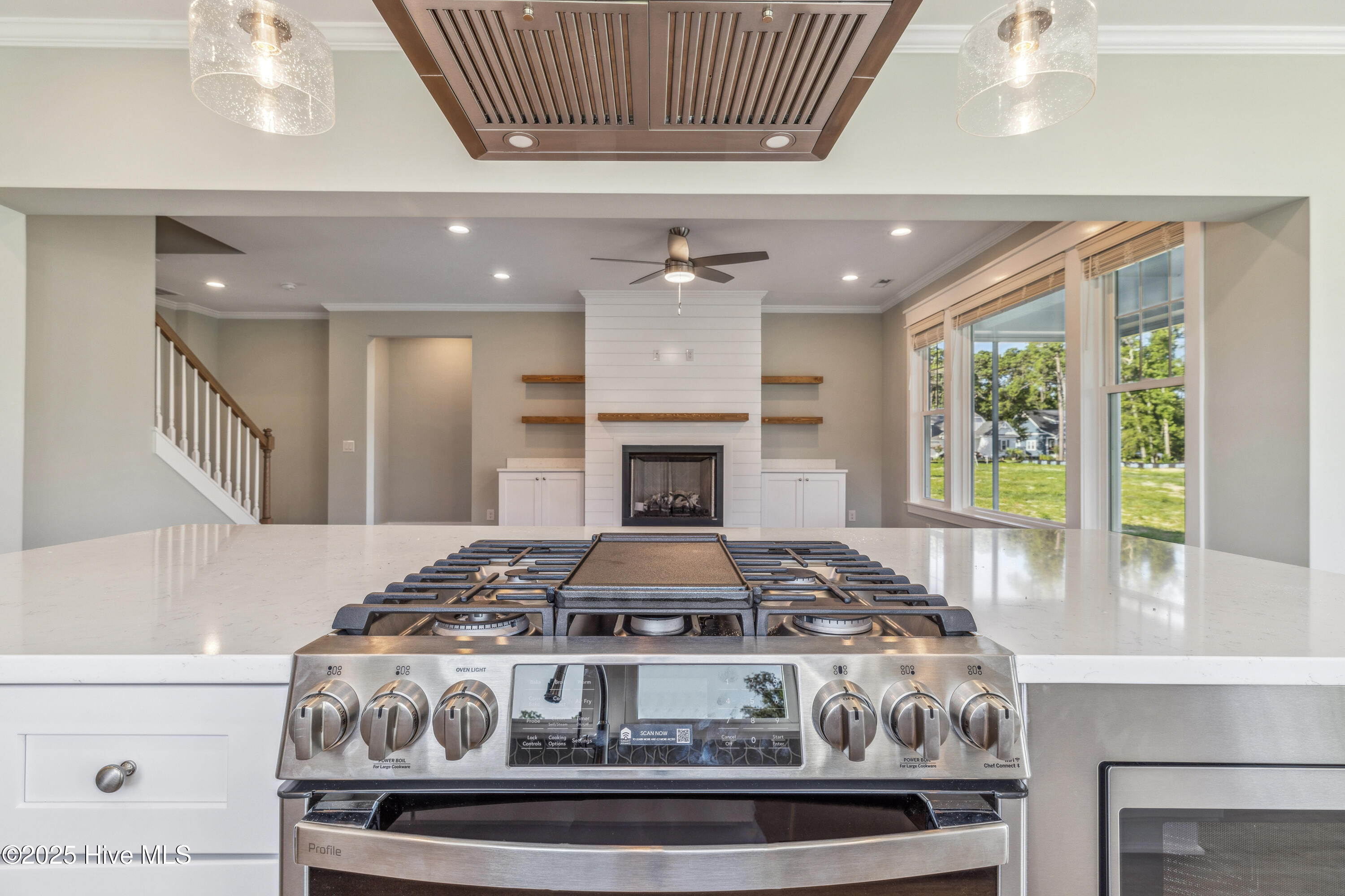 100558454 | Photo 27