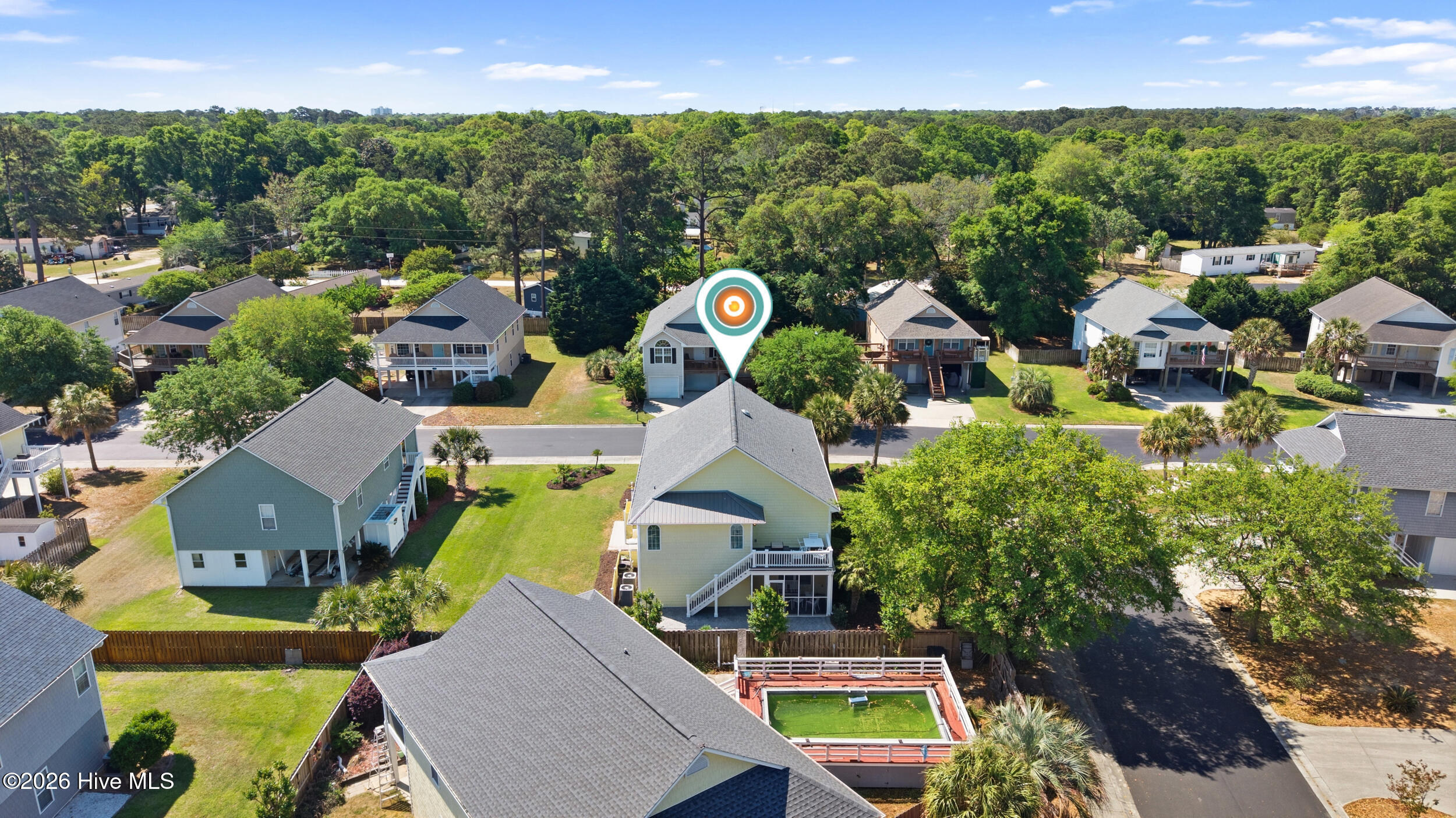 100567989 | Photo 61