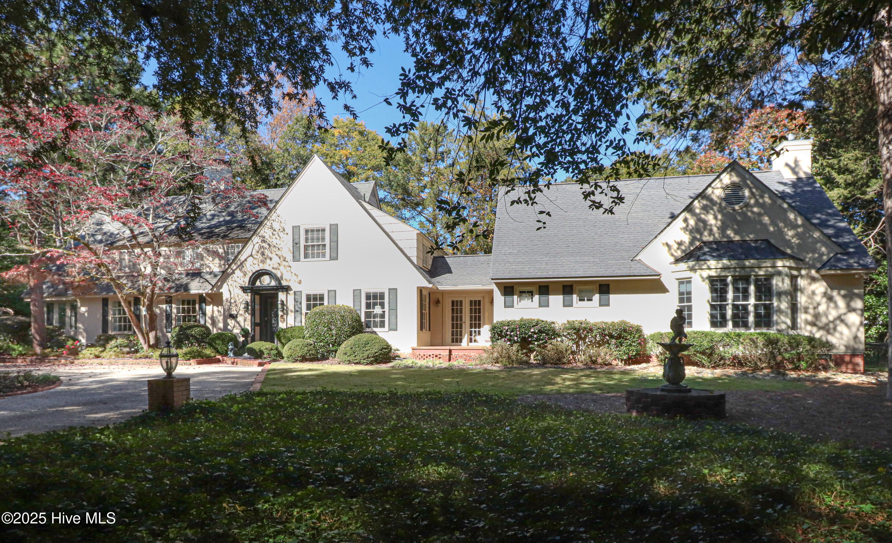 Homes for sale in Pinehurst, NC | 40 Culdee Rd, Pinehurst, NC 28374 | MLS# 100542872