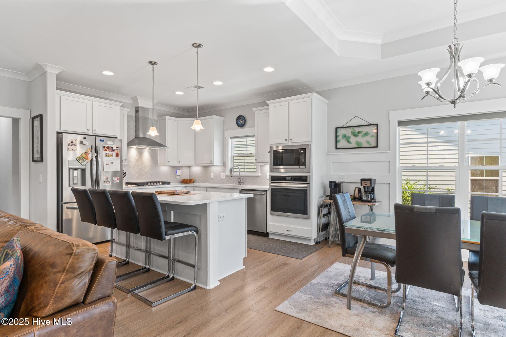 100534484 | Photo 28