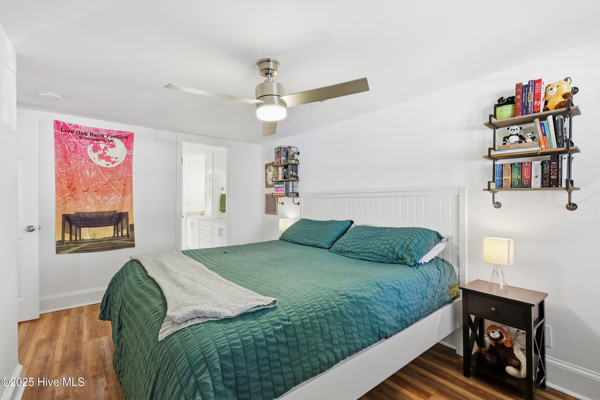 100544861 | Photo 20