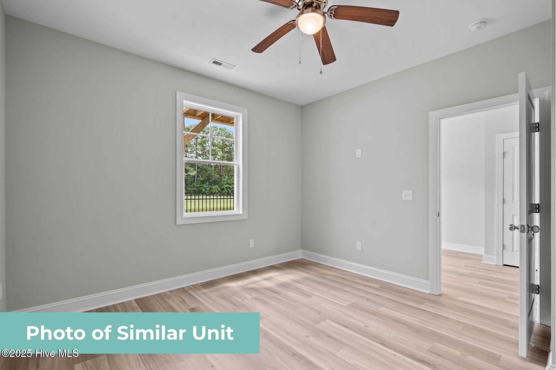 100552369 | Photo 19