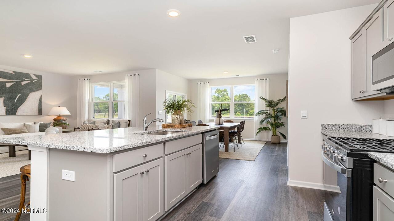 1218 Woodhouse Drive NW, Ash, NC, 28420