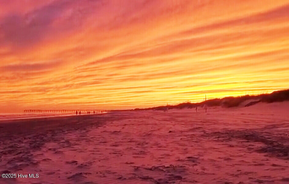 100497468 | Photo 14