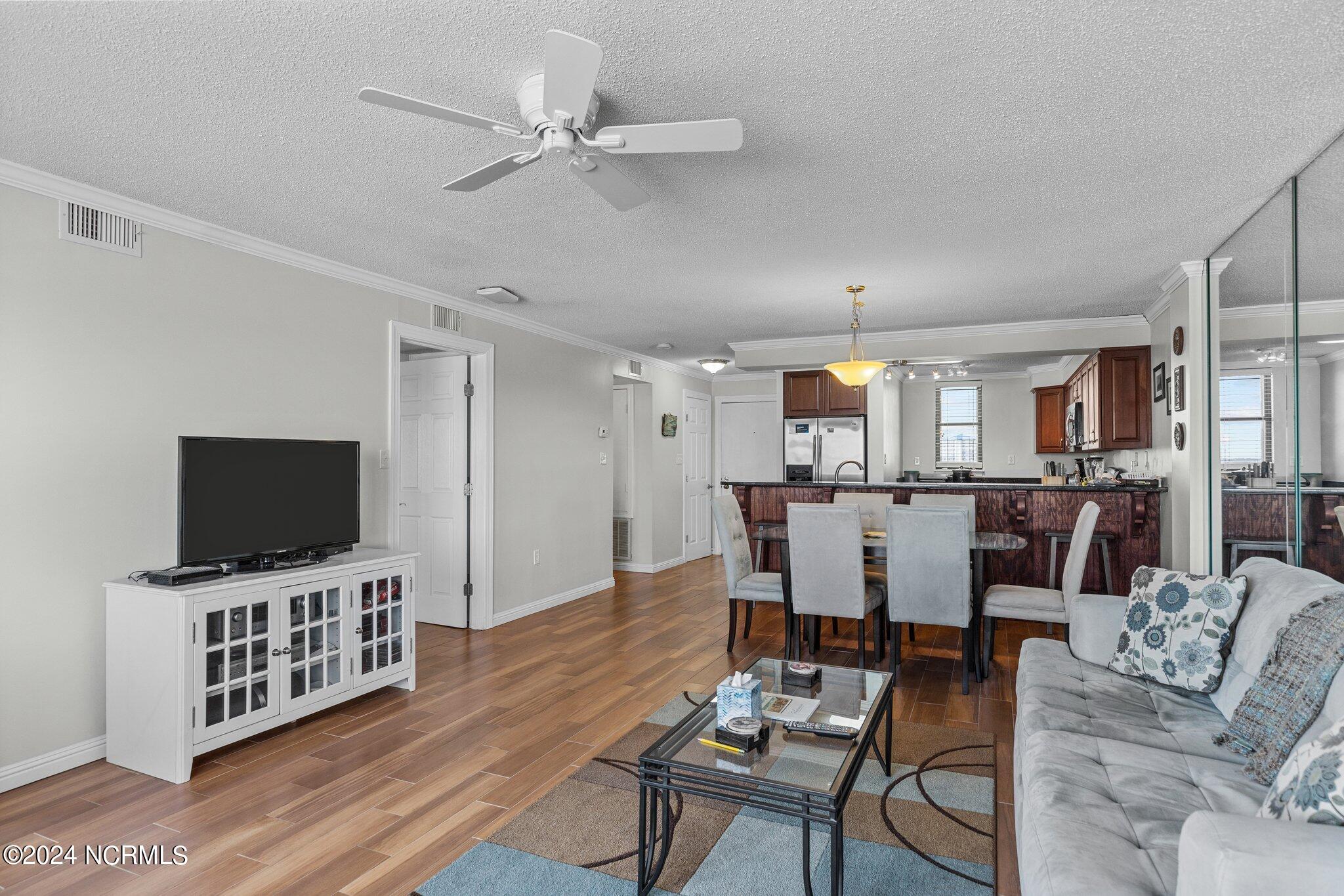 1505 Salter Path Road 304,Indian Beach