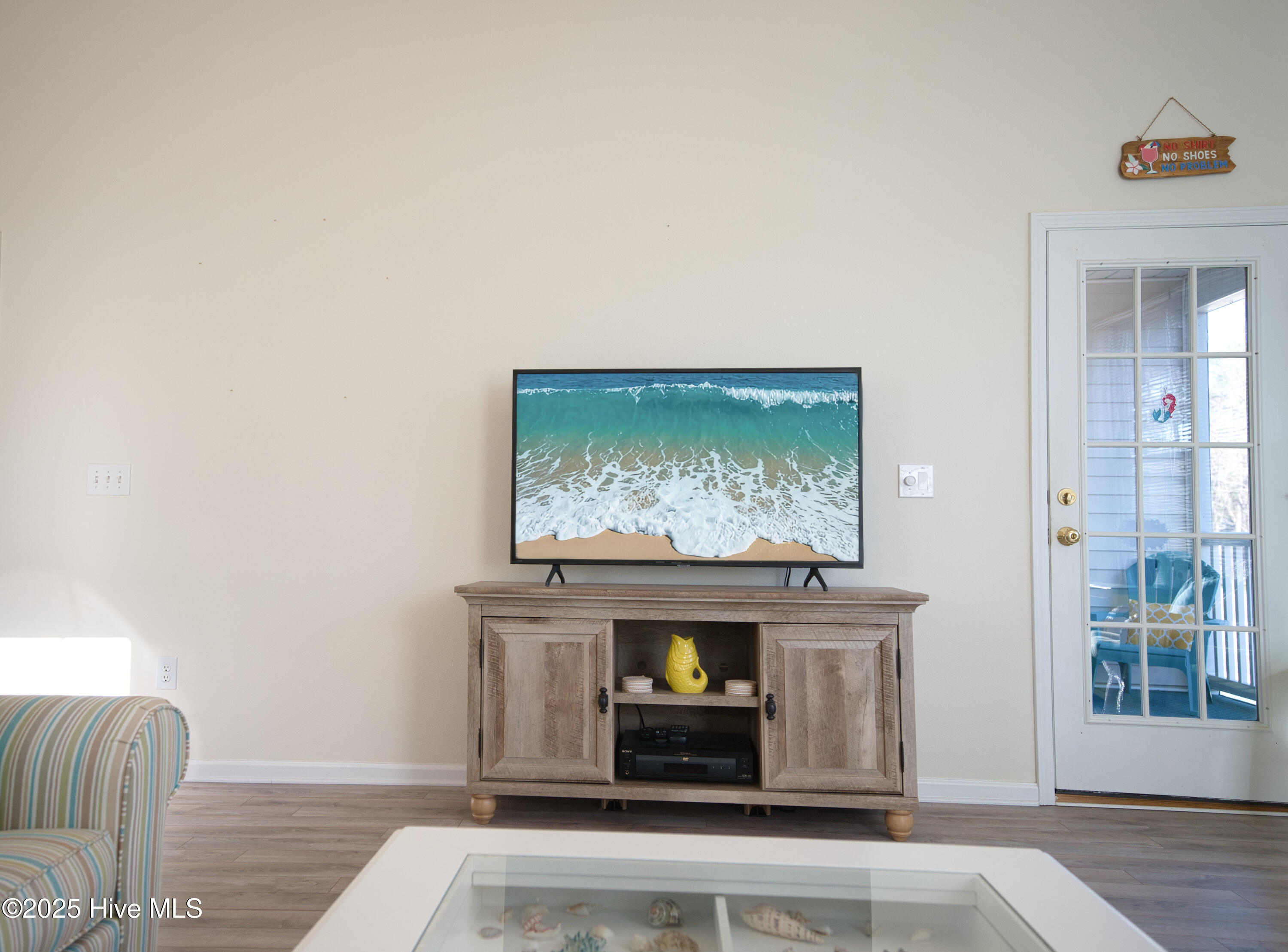 100546410 | Photo 19