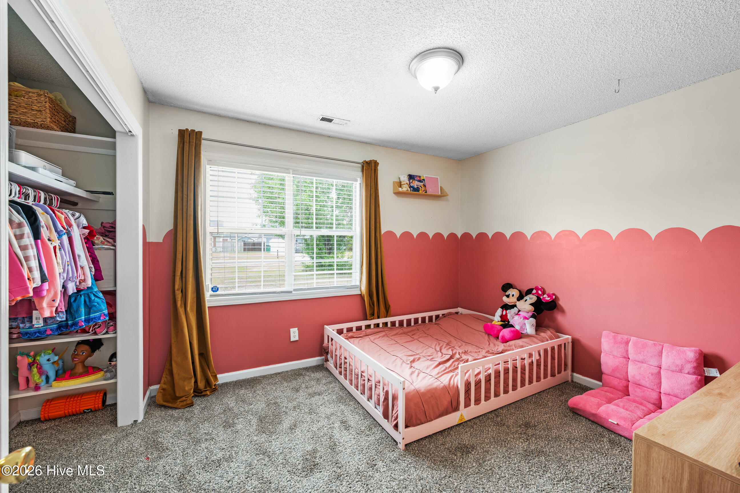 100566422 | Photo 21