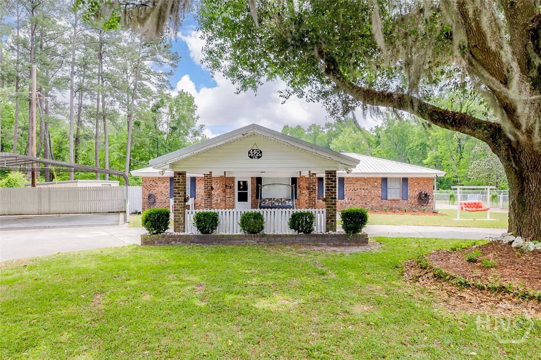 440 Pecan front view