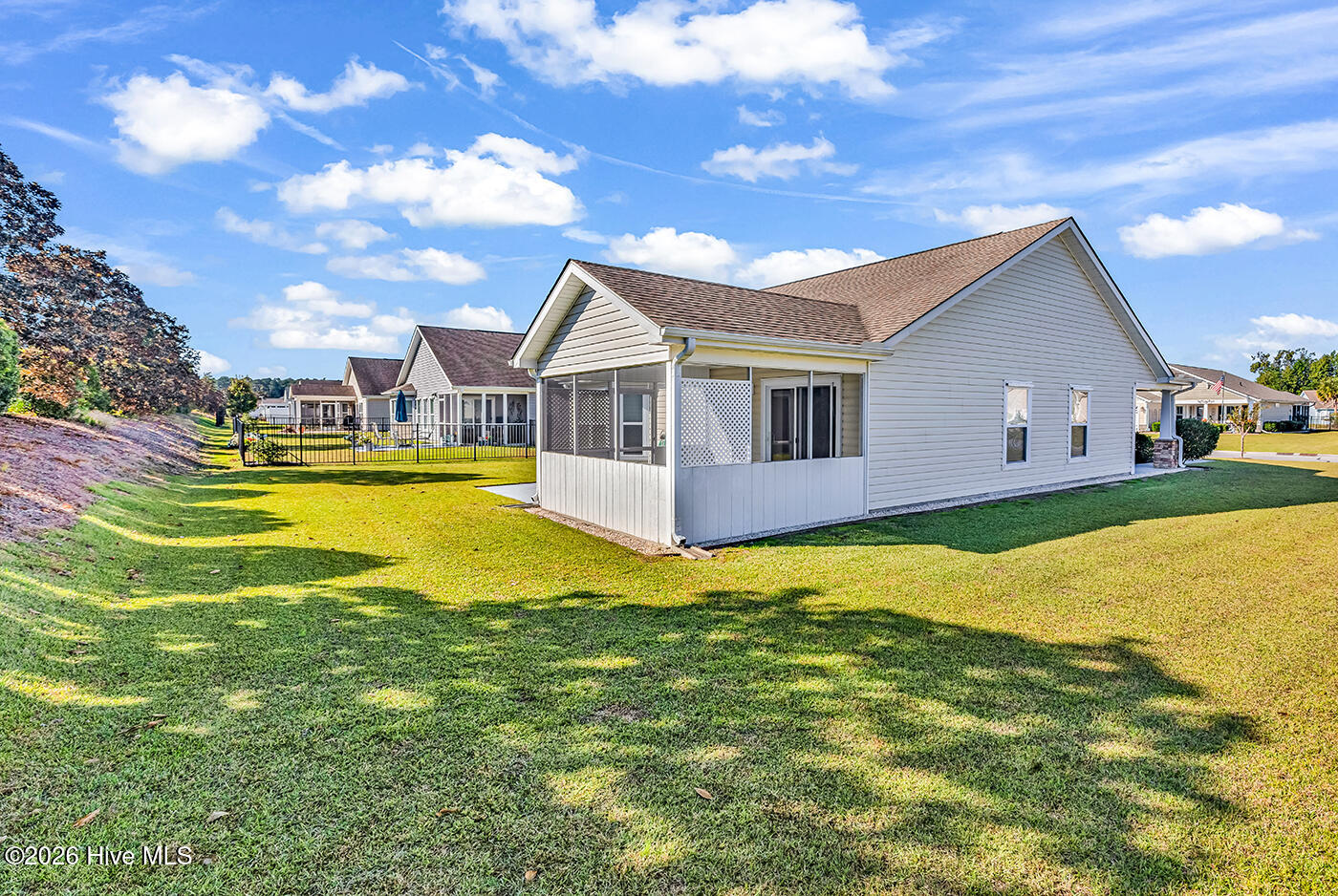 100554888 | Photo 20