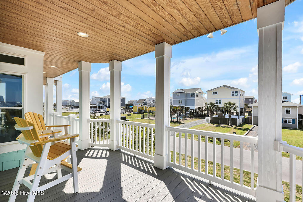 100564206 | Photo 22