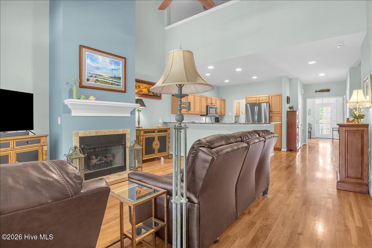 100566534 | Photo 18