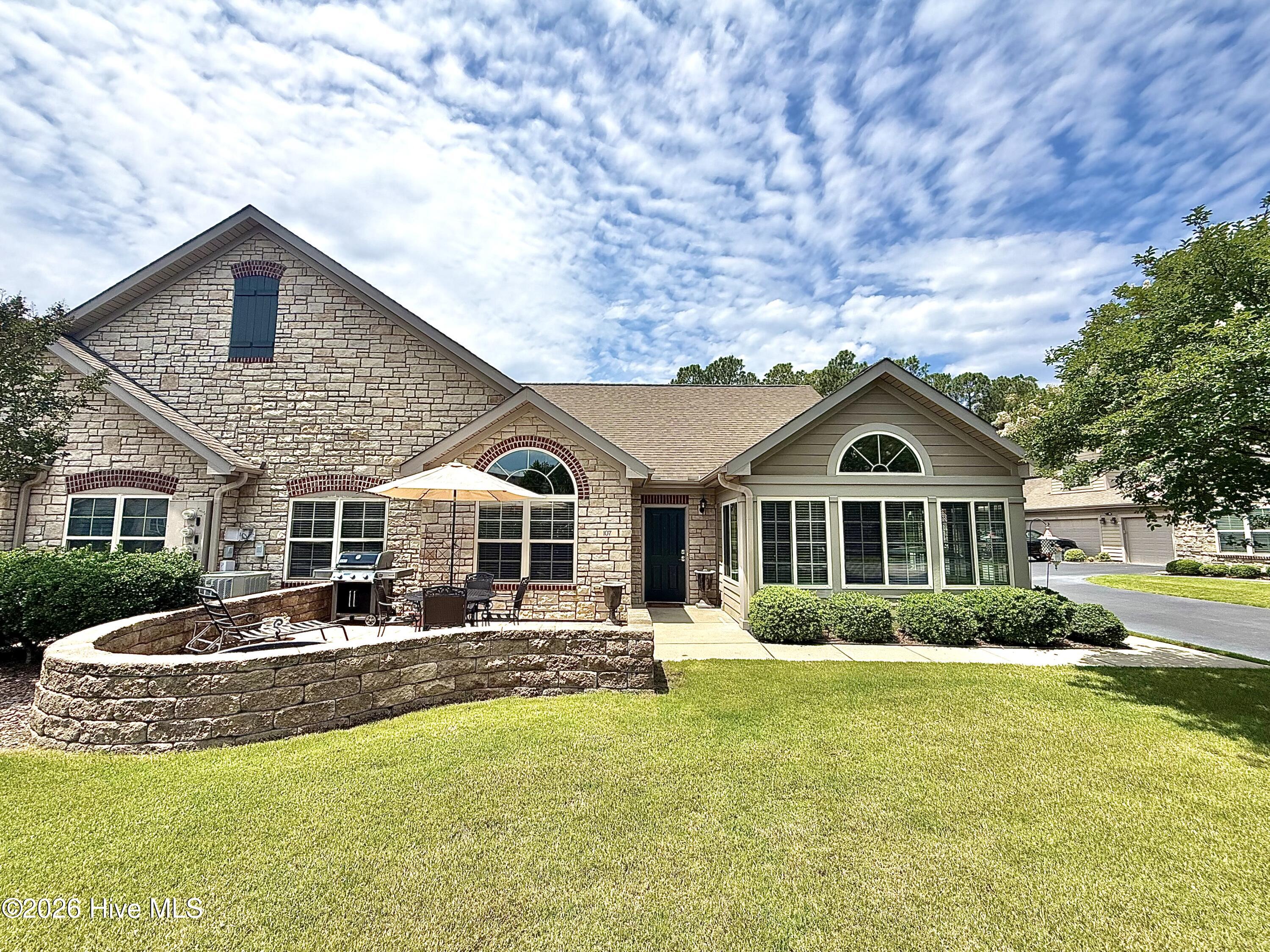 Photo 1 of Townhouse for sale at 107 W Chelsea Ct, Southern Pines, NC 28387 | MLS# 100575585 | Listing updated on 2026-09-03