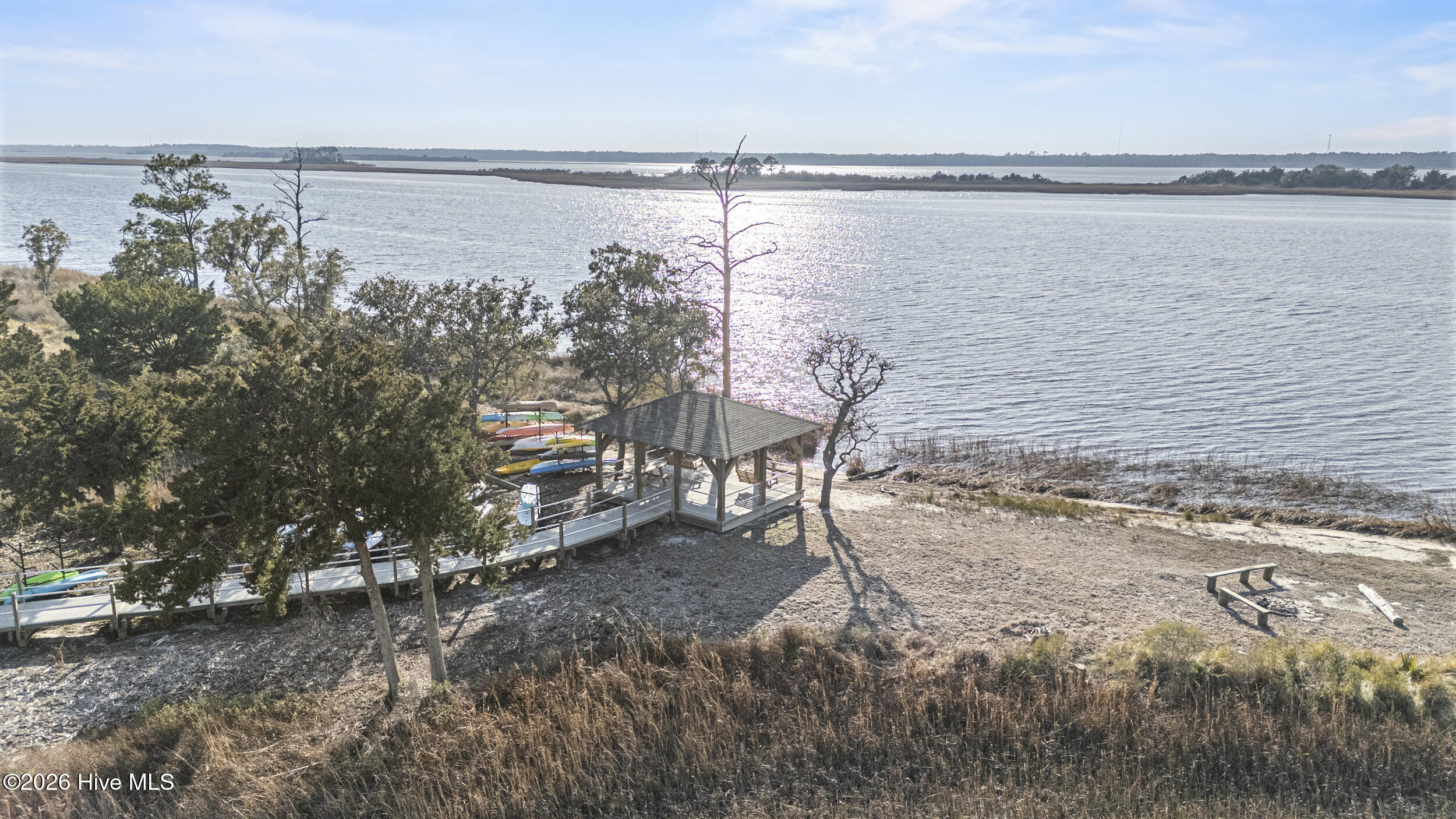 100554474 | Photo 44