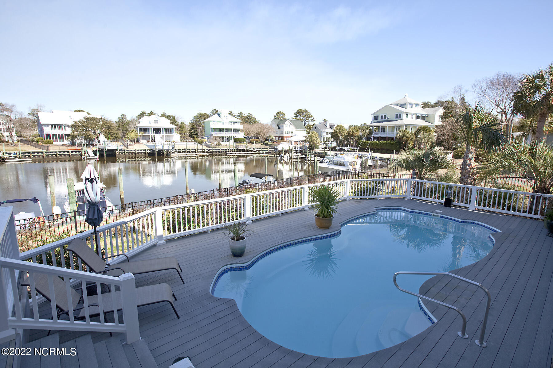 gazebo 121 27deck gary_5557