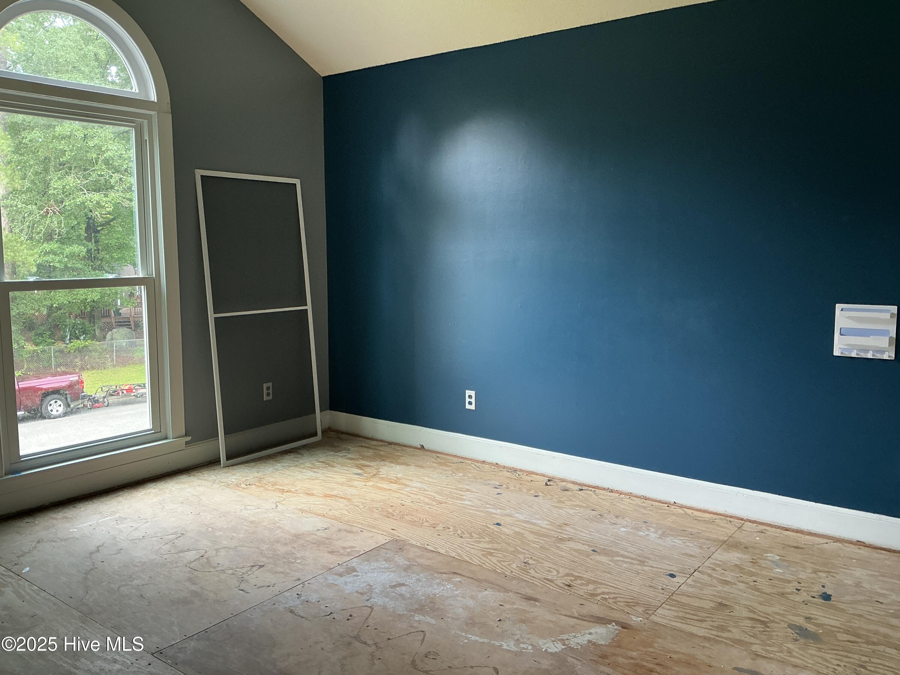 128 Robinhood Drive, Jacksonville, NC 28546 – photo 13: IMG_0936