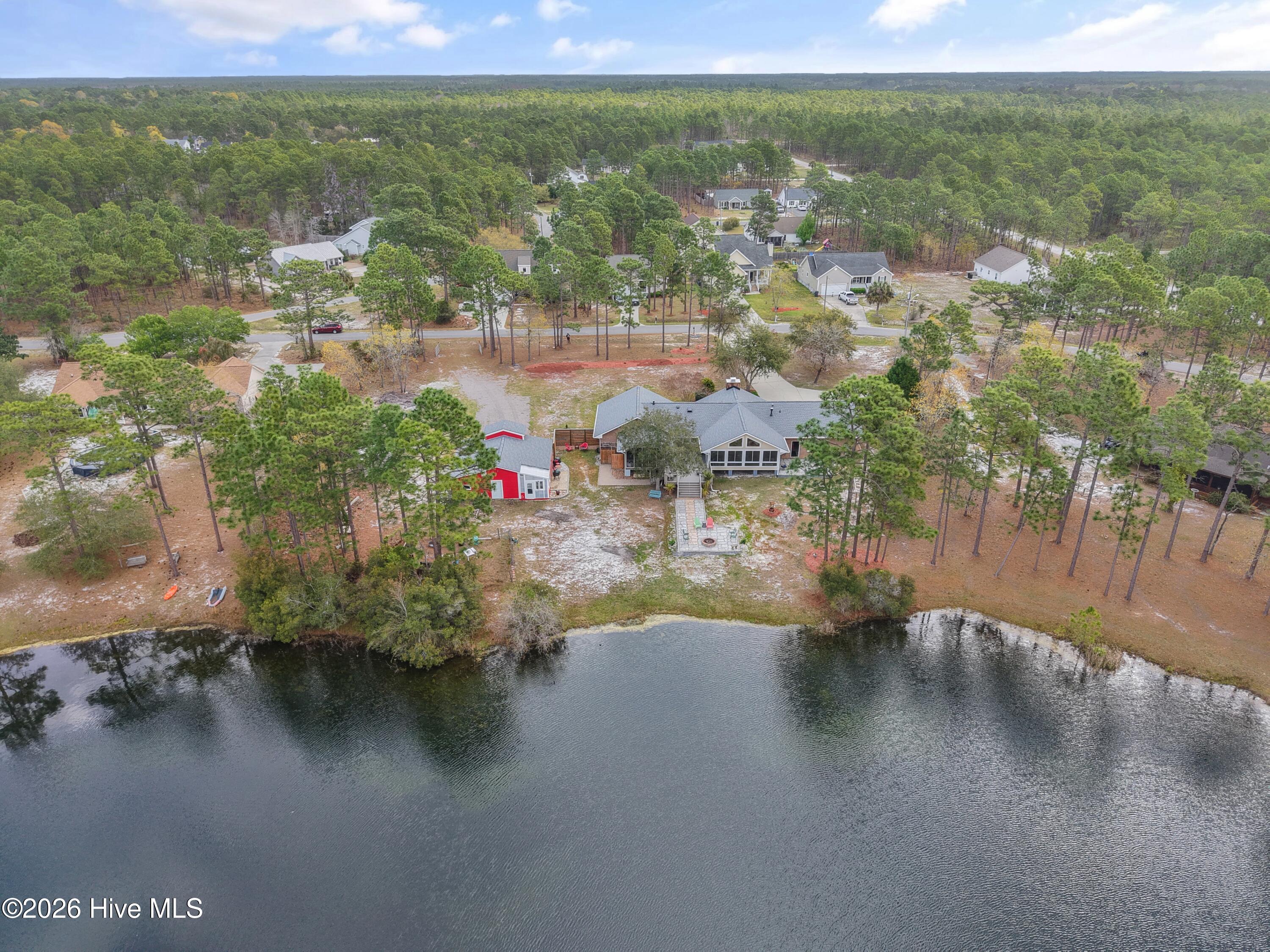 100564925 | Photo 31