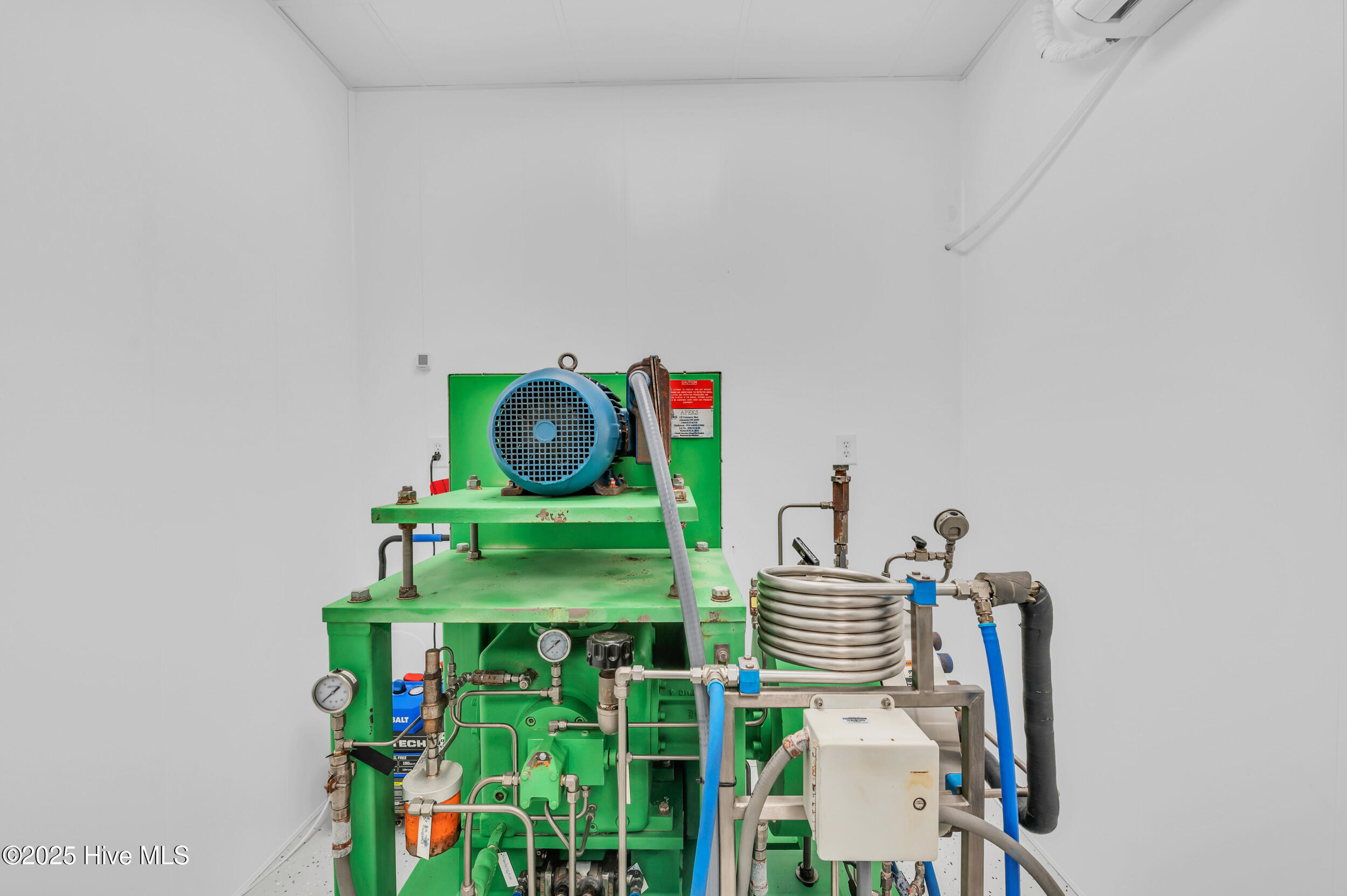 100532115 | Photo 67